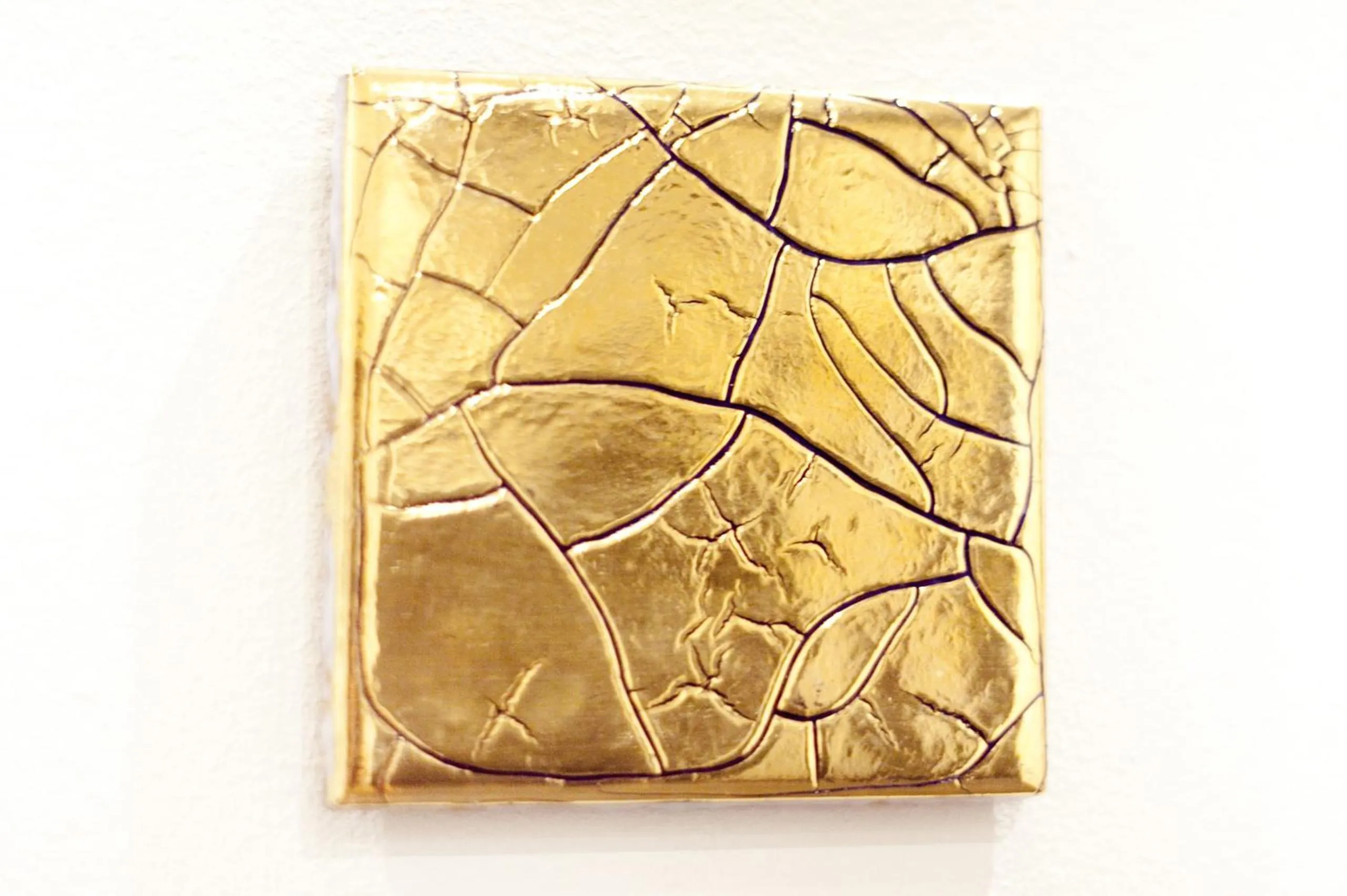 Decorative detail in Pepita Lodge