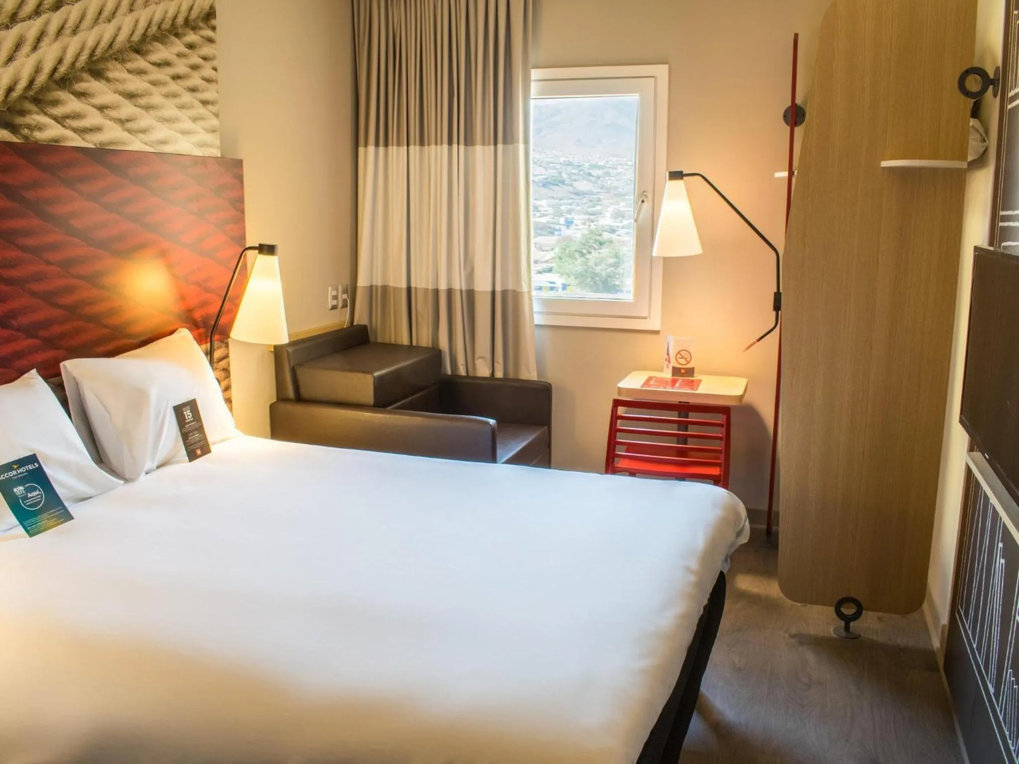 Bedroom, Bed in ibis Copiapo