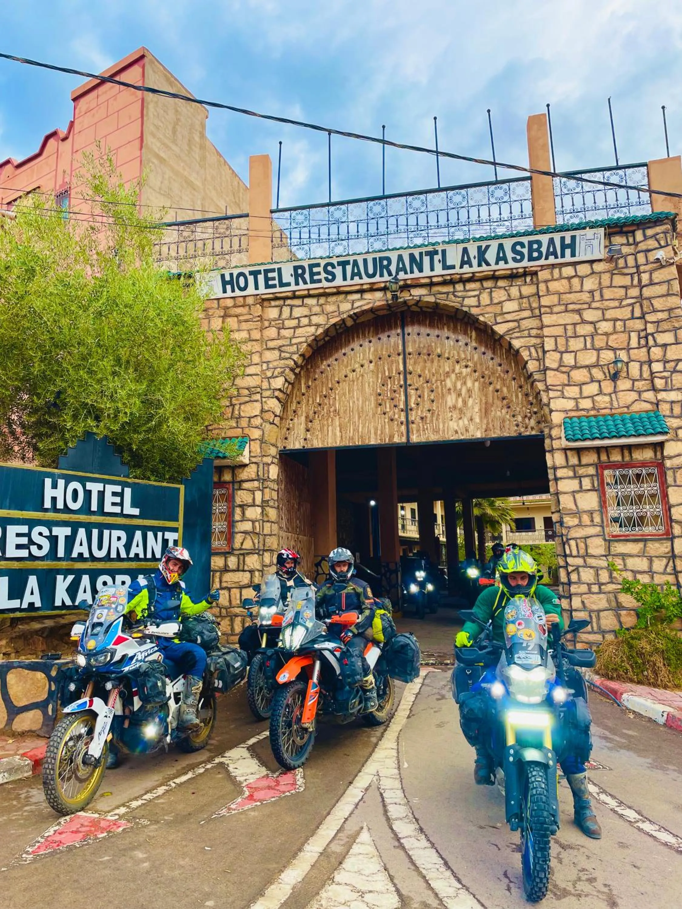 Street view in Hotel Restaurant La Kasbah