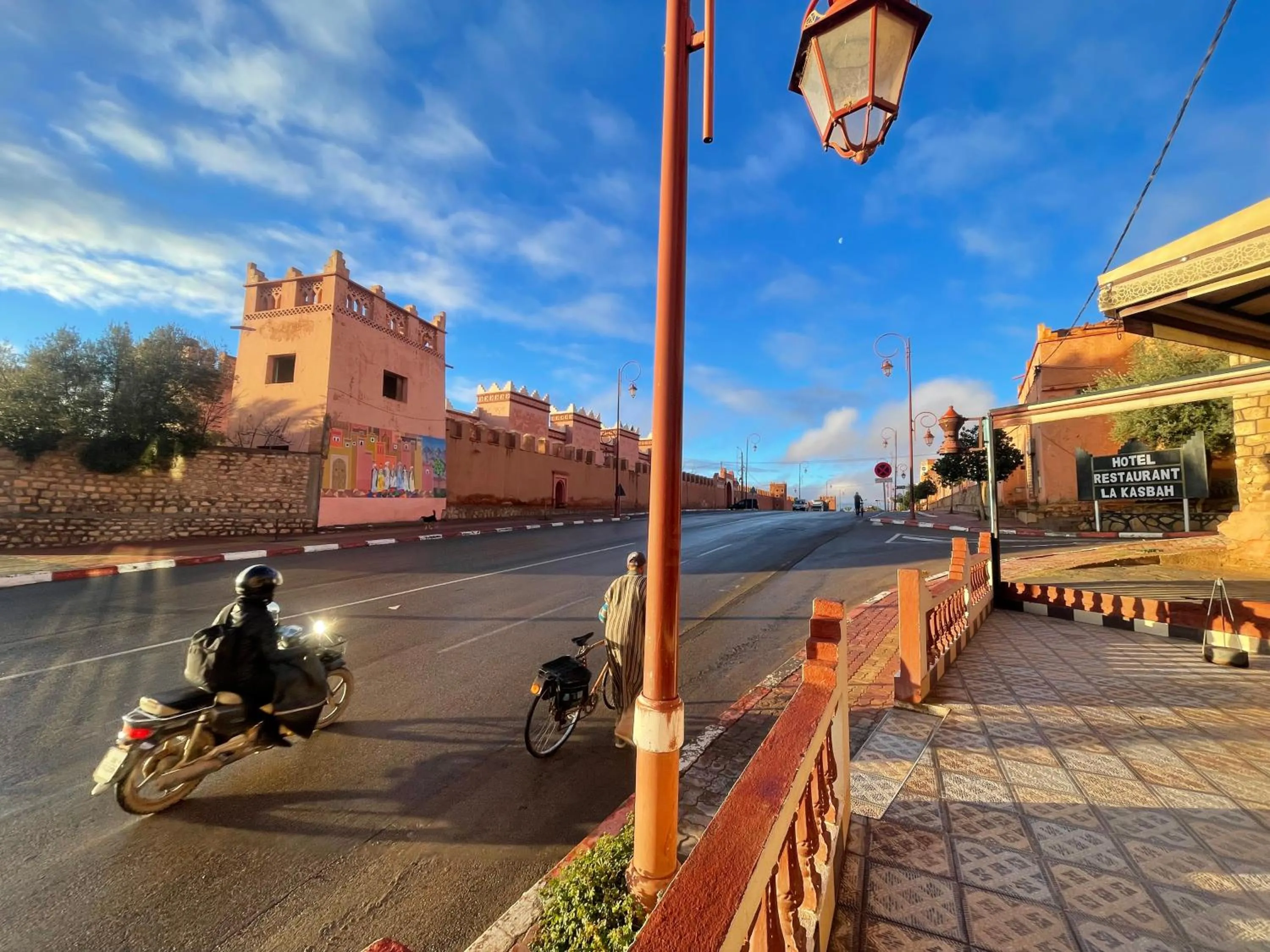 Day in Hotel Restaurant La Kasbah