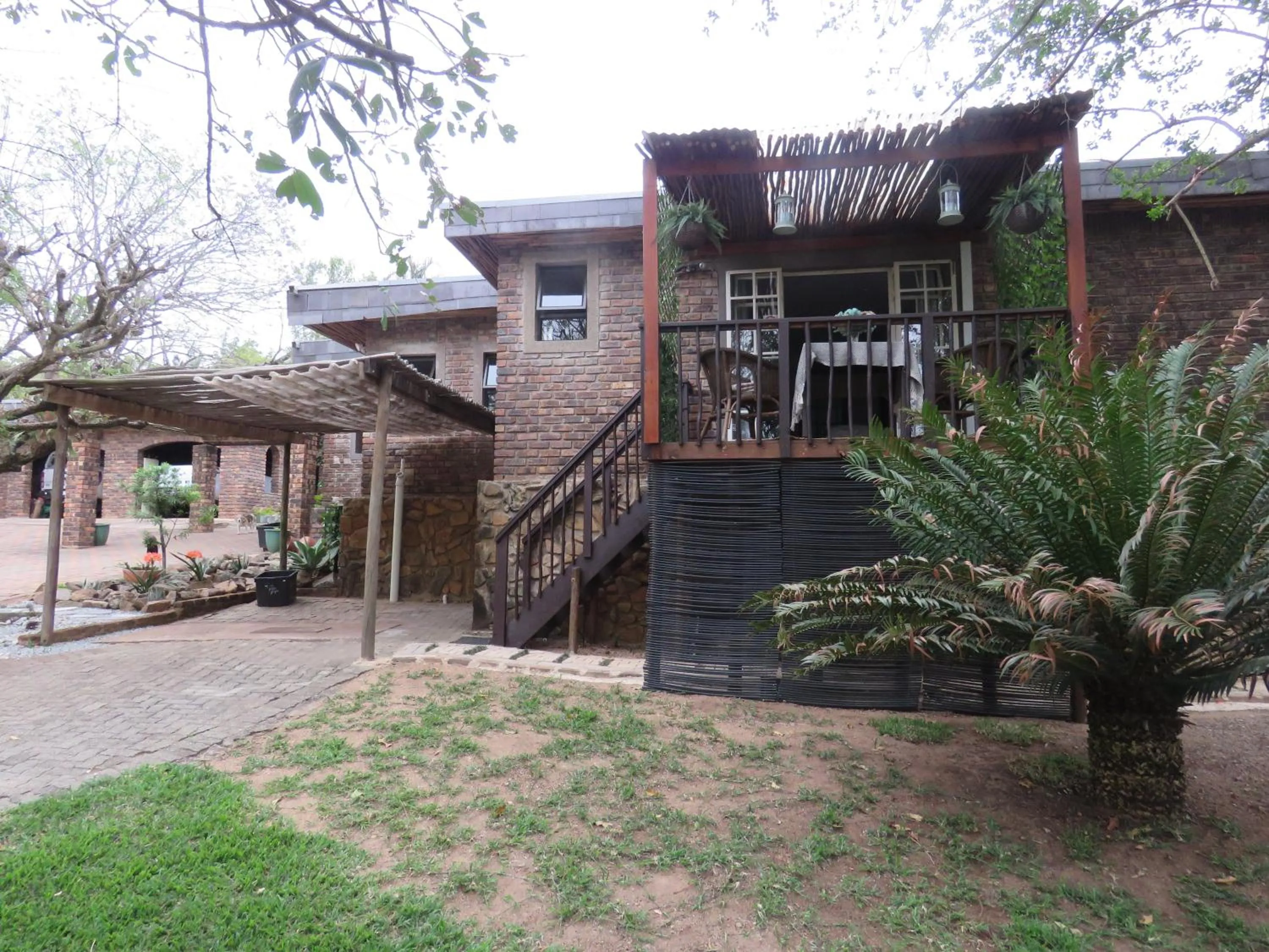 Facade/entrance in Nightjar Guest Lodge