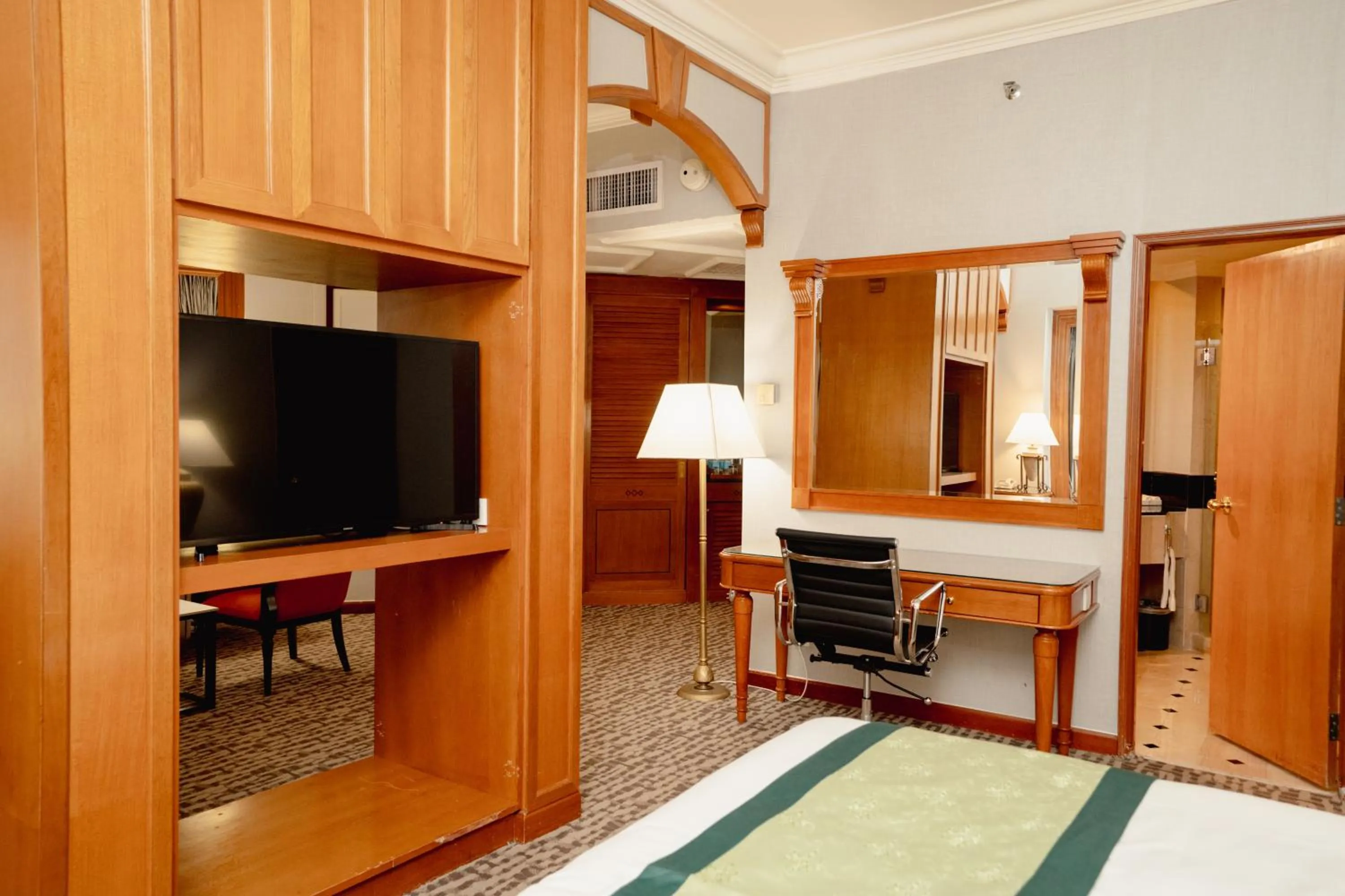 Communal lounge/ TV room in Renai Hotel Kota Bharu