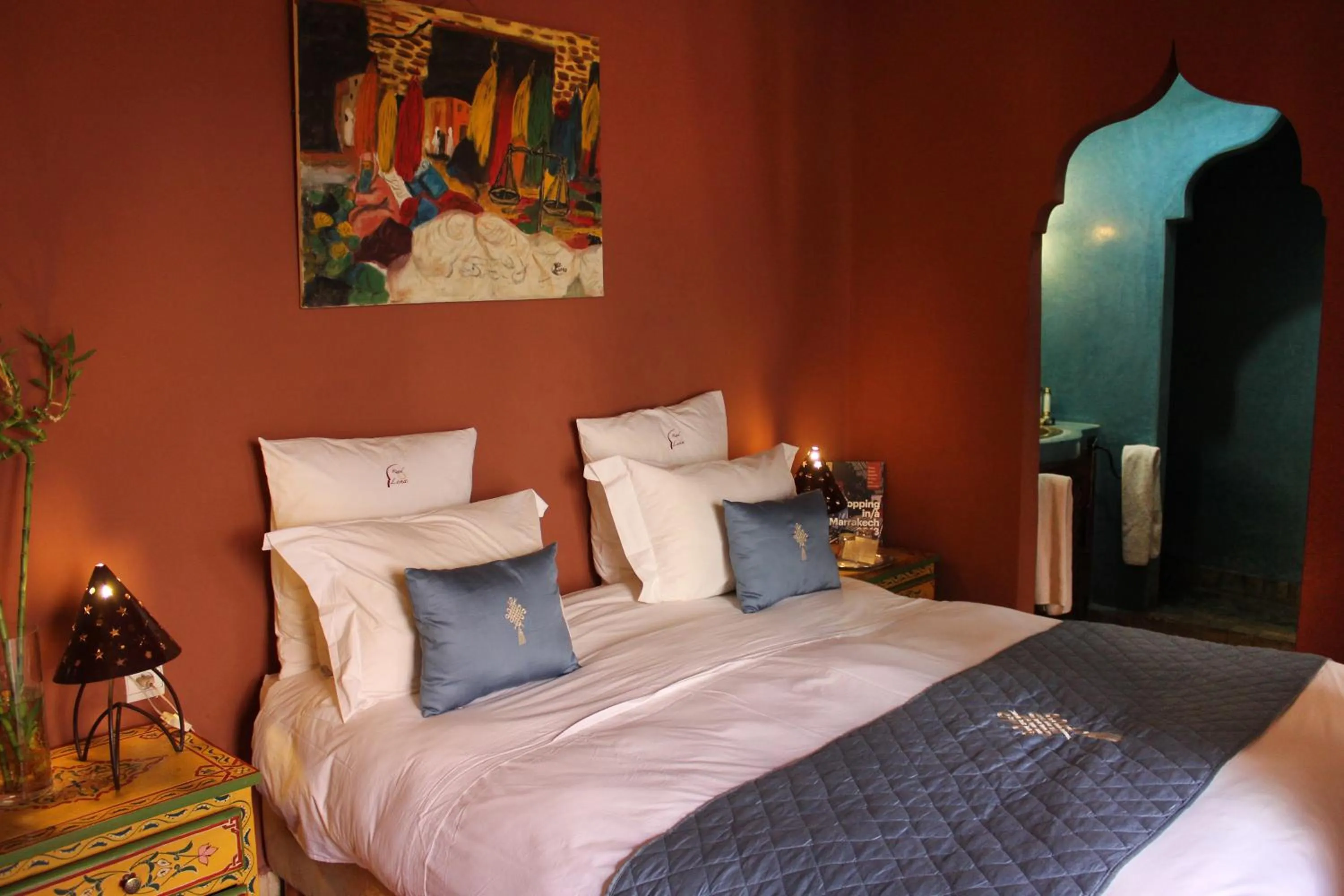 Bed in Riad Léna & Spa