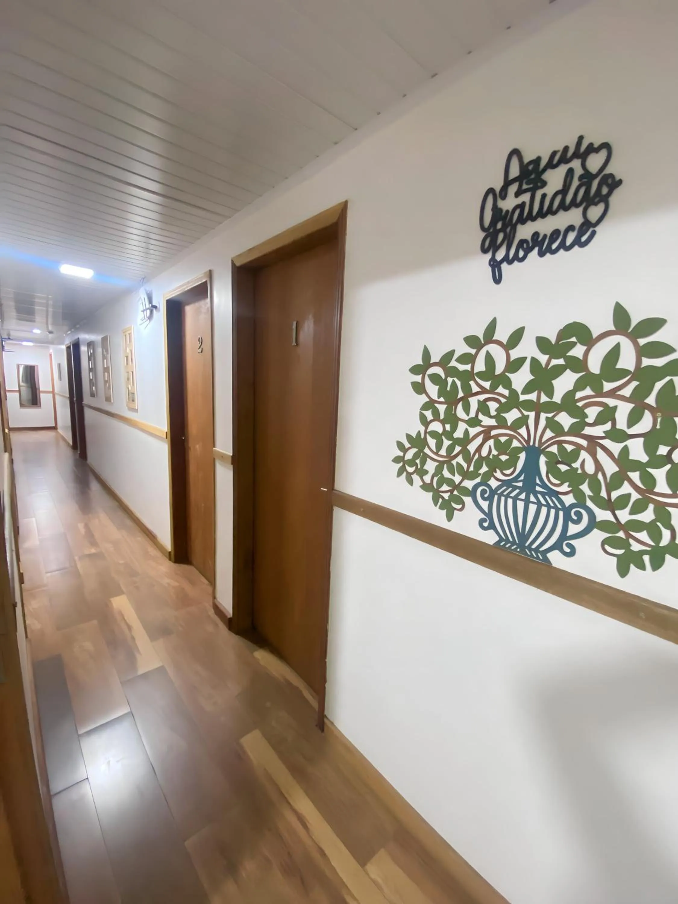 Area and facilities in Queiroz Palace Hotel