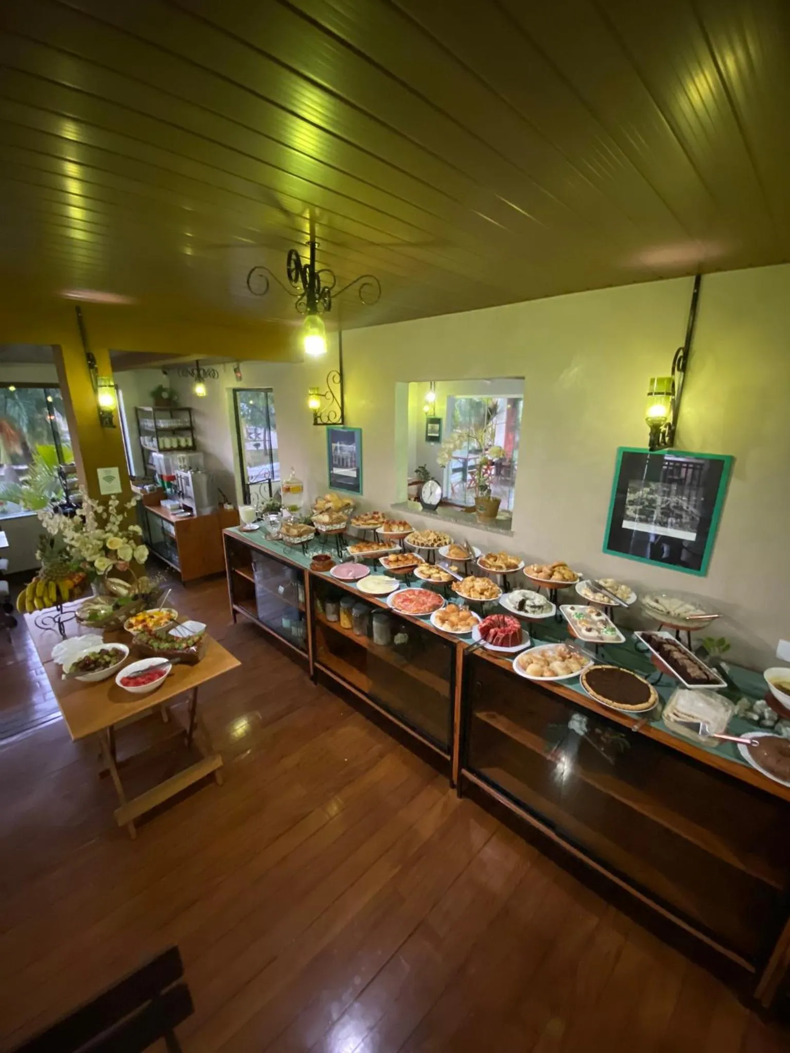 Food in Queiroz Palace Hotel