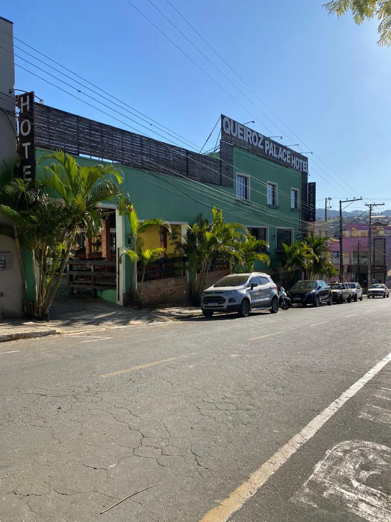 Property building in Queiroz Palace Hotel