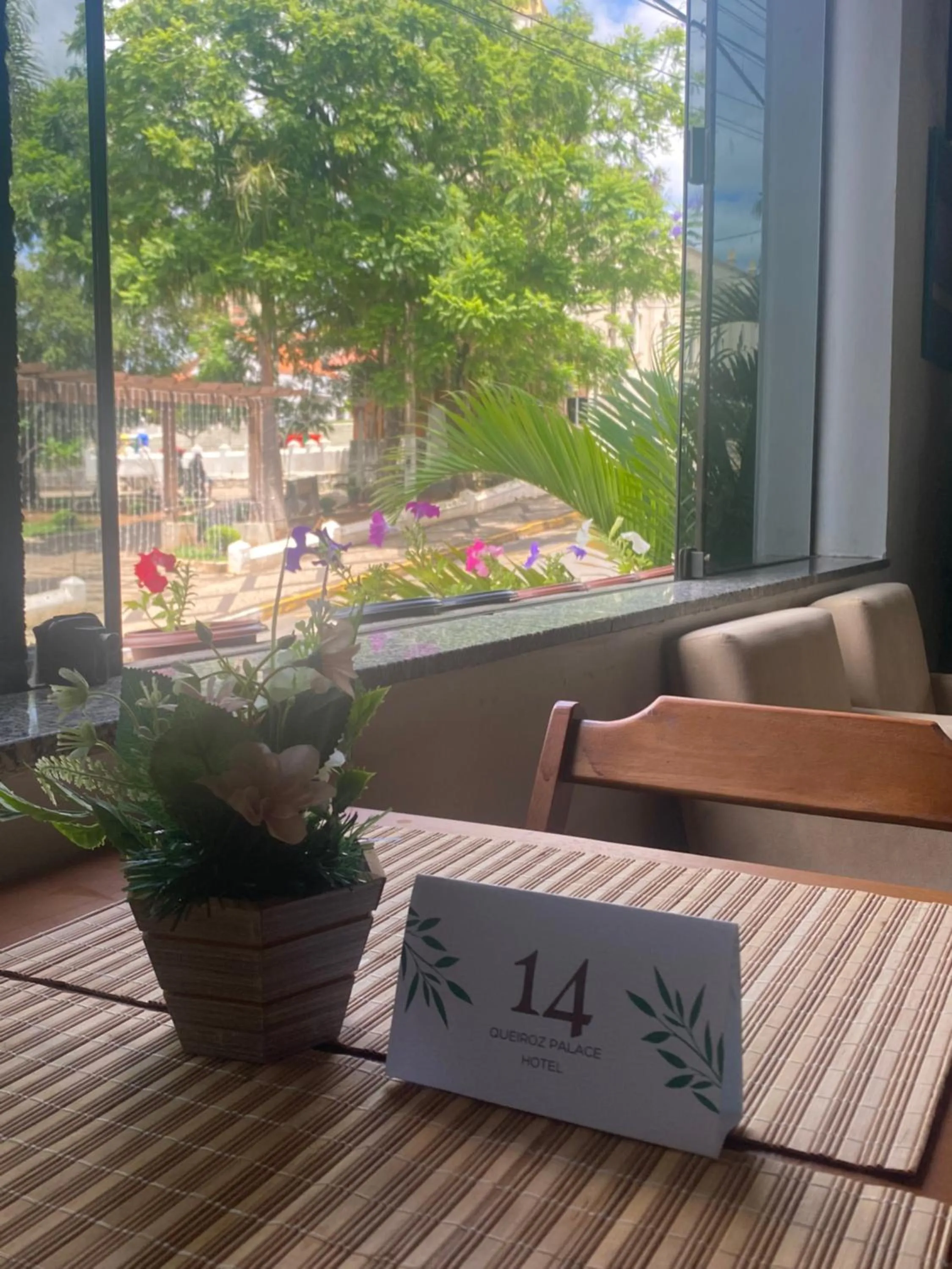 Day in Queiroz Palace Hotel