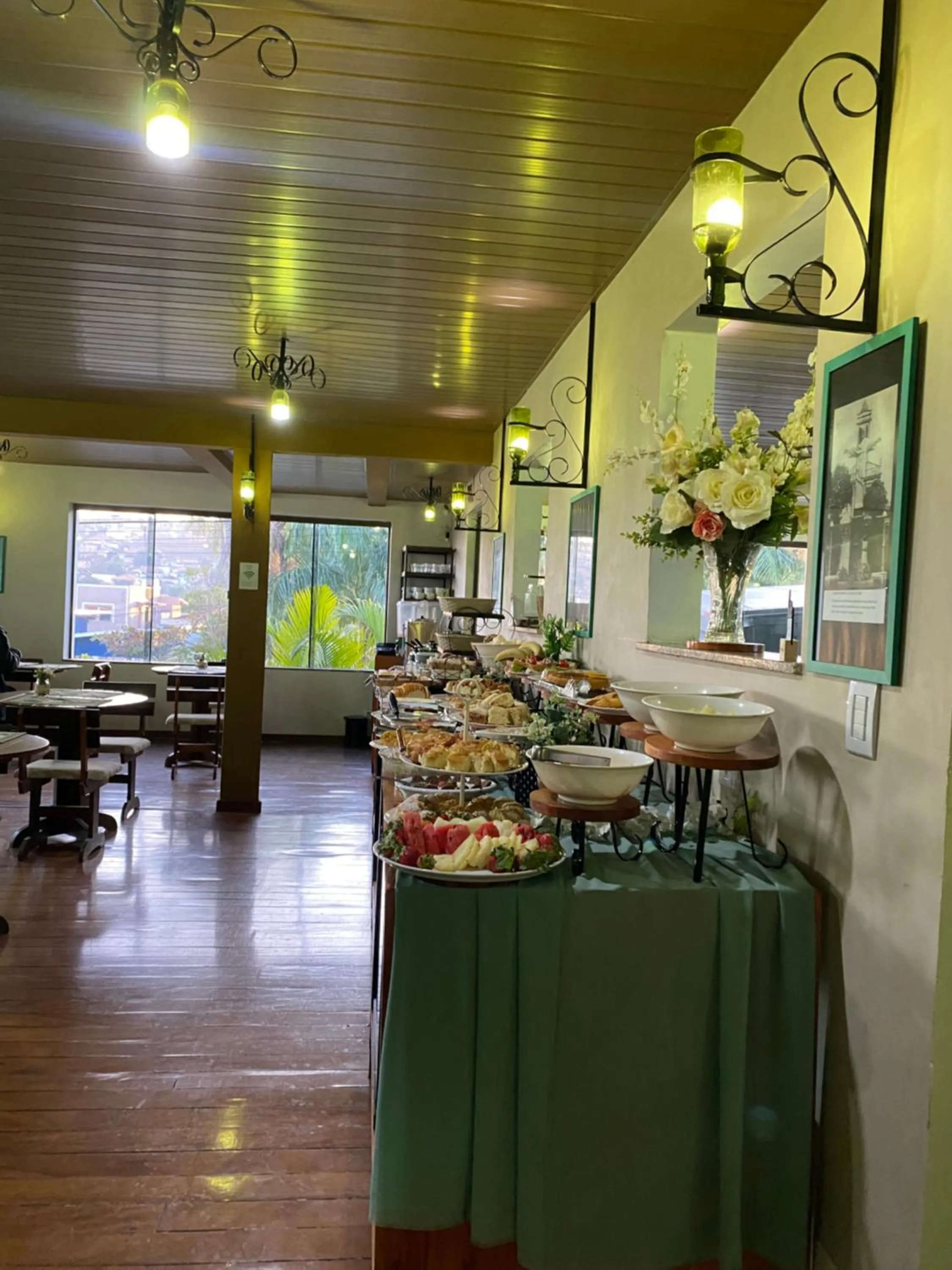 Food and drinks in Queiroz Palace Hotel