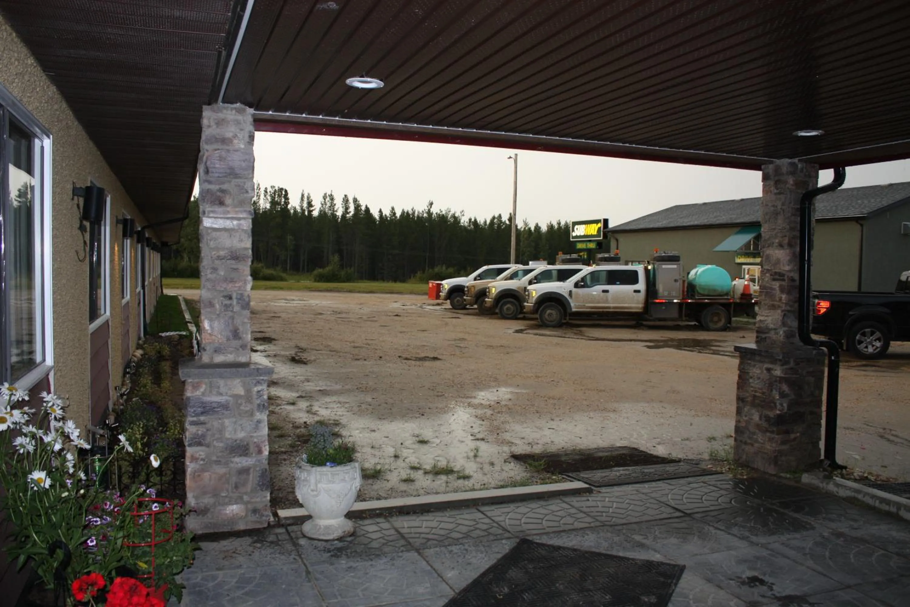 Facade/entrance in Hillcrest Motel