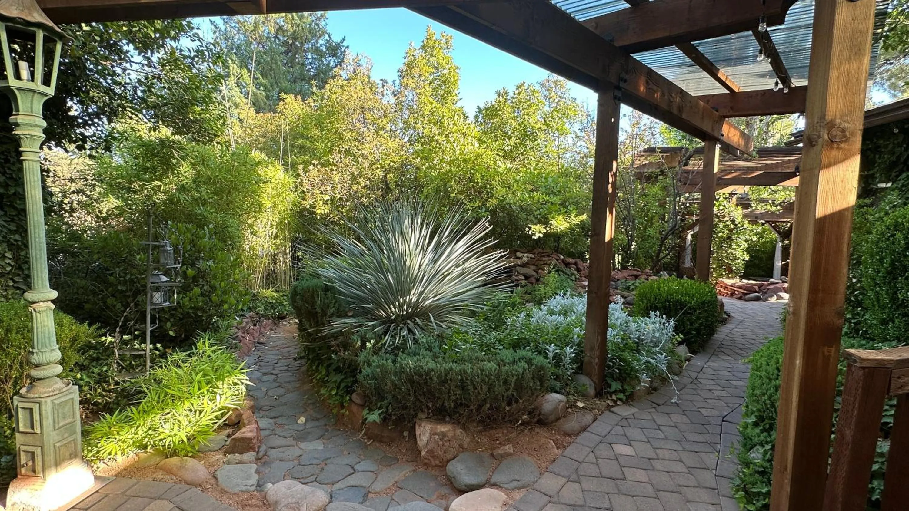 Lantern Light Inn - Romantic Getaway