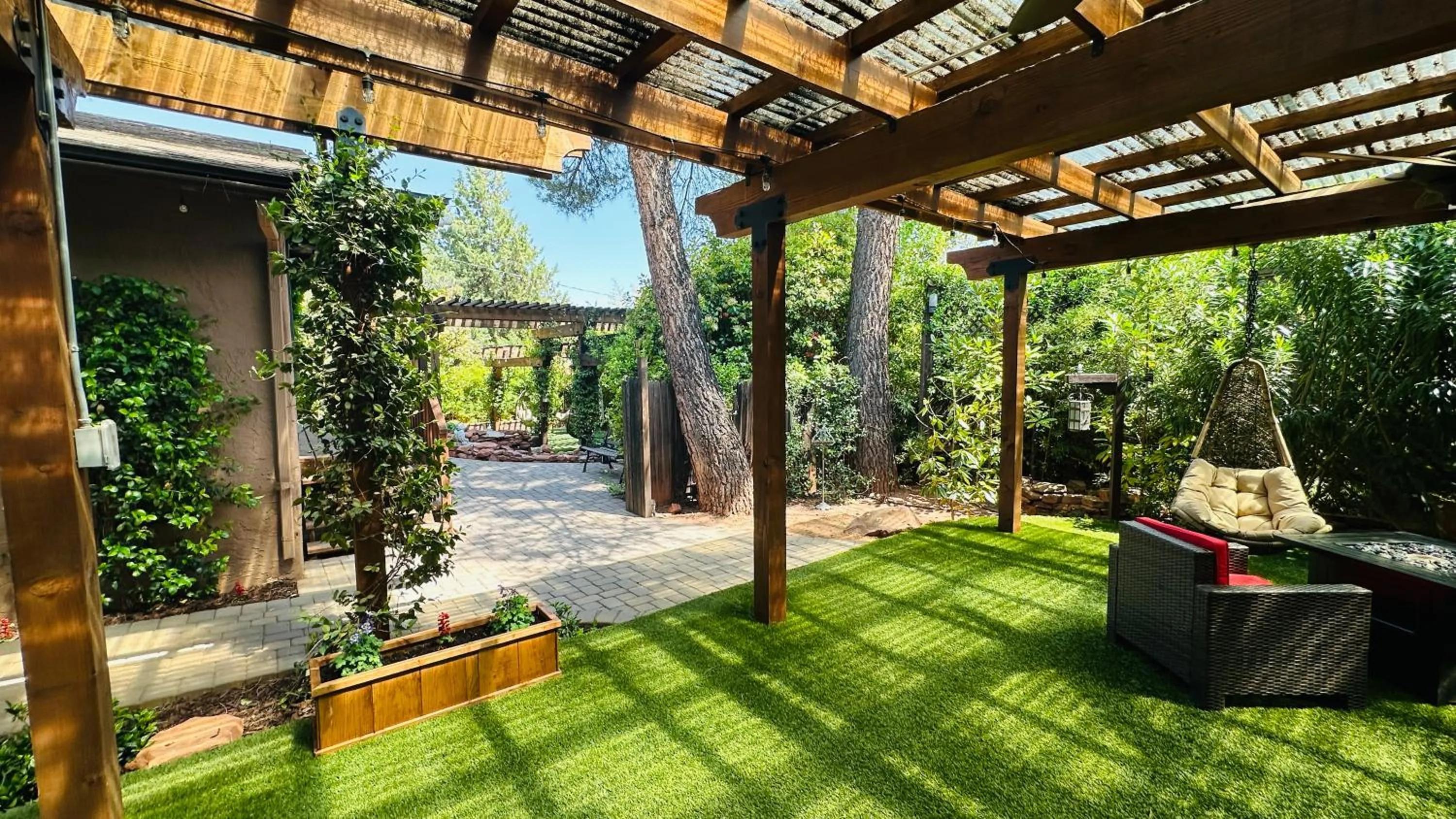 Lantern Light Inn - Romantic Getaway