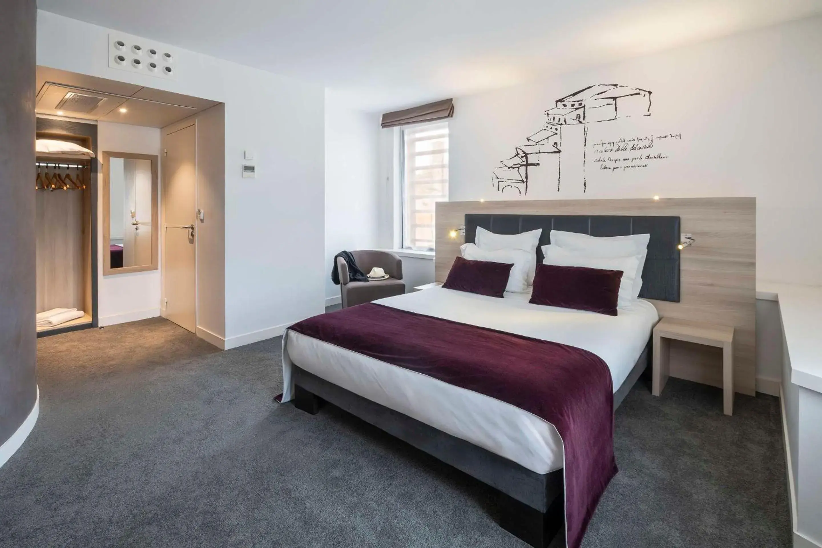 Bedroom, Bed in Best Western Plus Villa Saint Antoine Hotel & Spa Bedroom, Bed in Best Western Plus Villa Saint Antoine Hotel & Spa