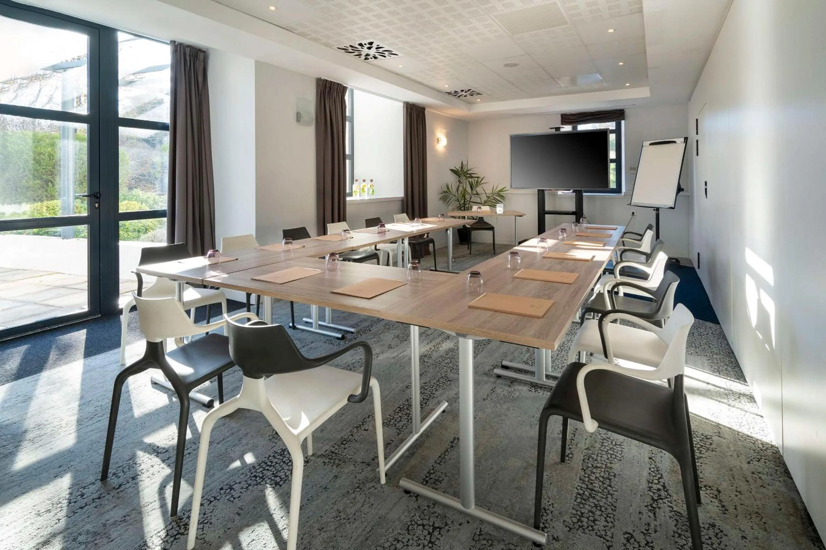 Meeting/conference room in Best Western Plus Villa Saint Antoine Hotel & Spa