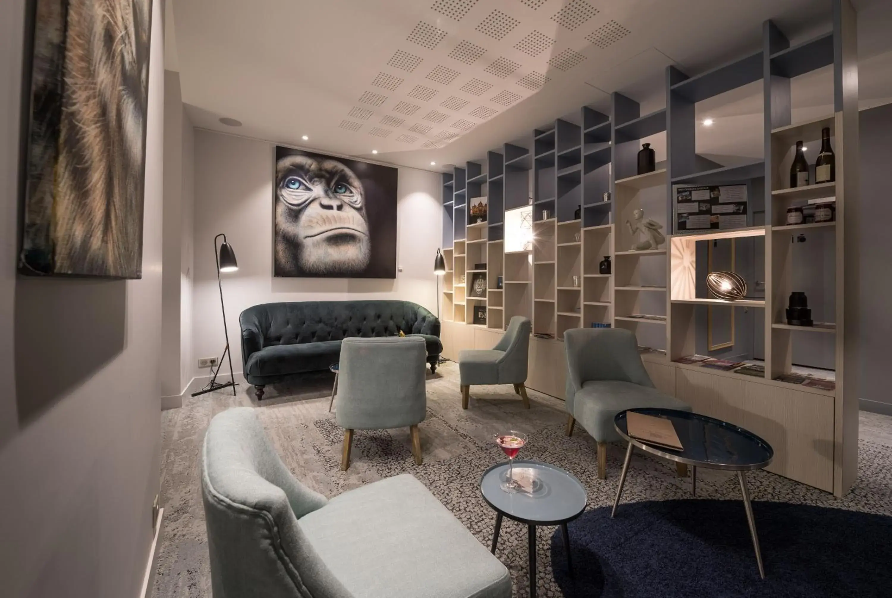 Lounge or bar in Best Western Plus Villa Saint Antoine Hotel & Spa Lounge or bar in Best Western Plus Villa Saint Antoine Hotel & Spa