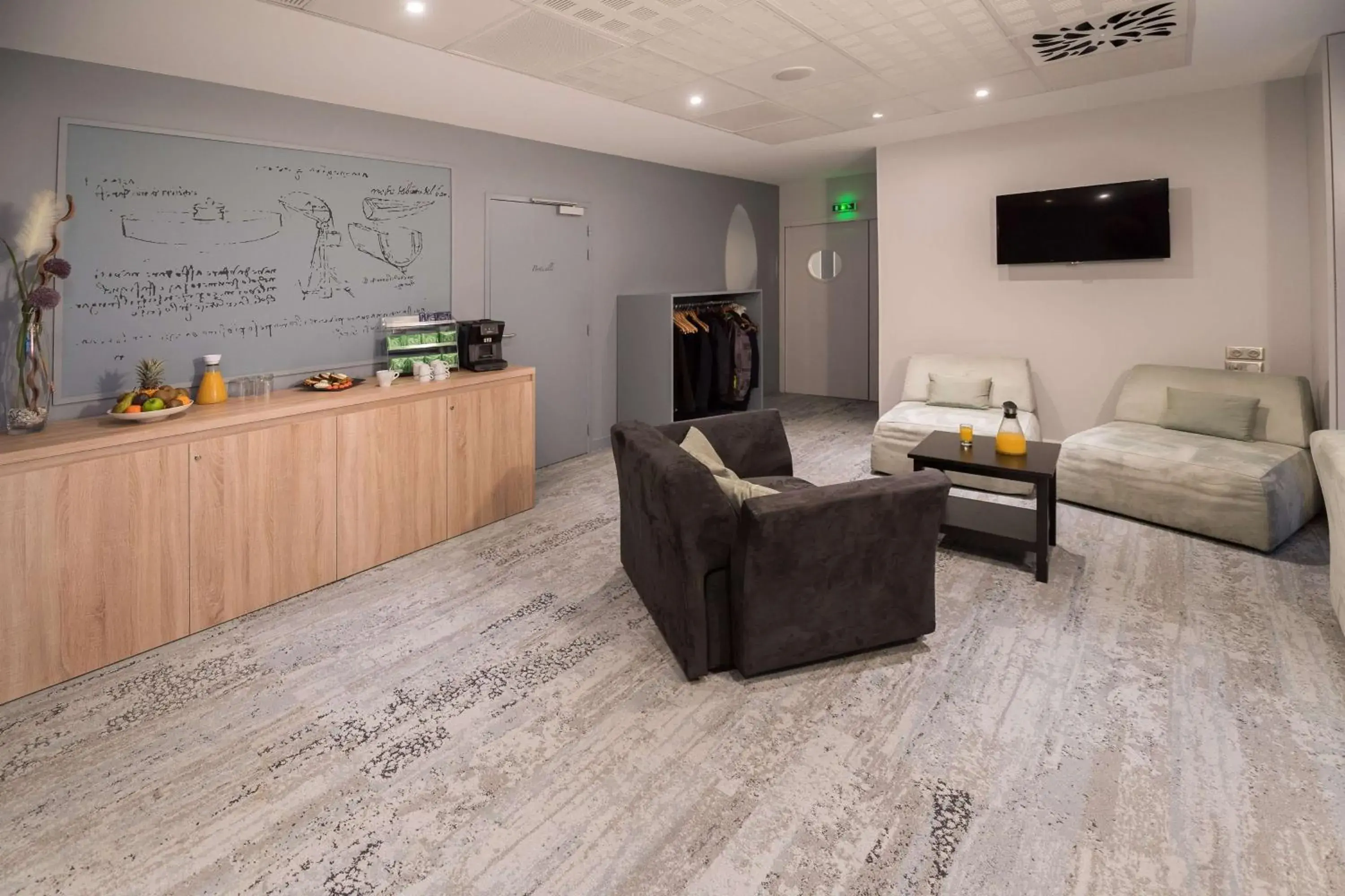 Lobby or reception in Best Western Plus Villa Saint Antoine Hotel & Spa Lobby or reception in Best Western Plus Villa Saint Antoine Hotel & Spa