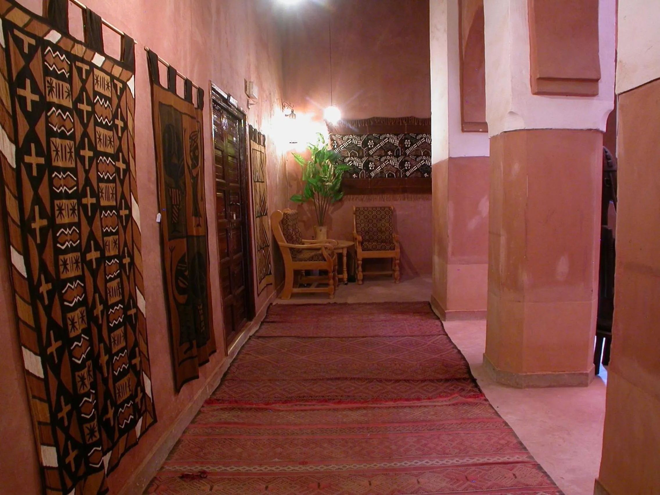 Decorative detail in Hotel Tomboctou