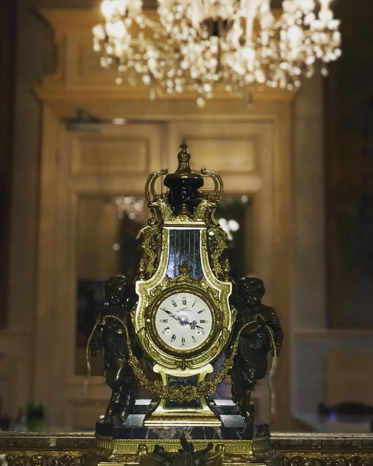 Decorative detail in Hotel Cavalier