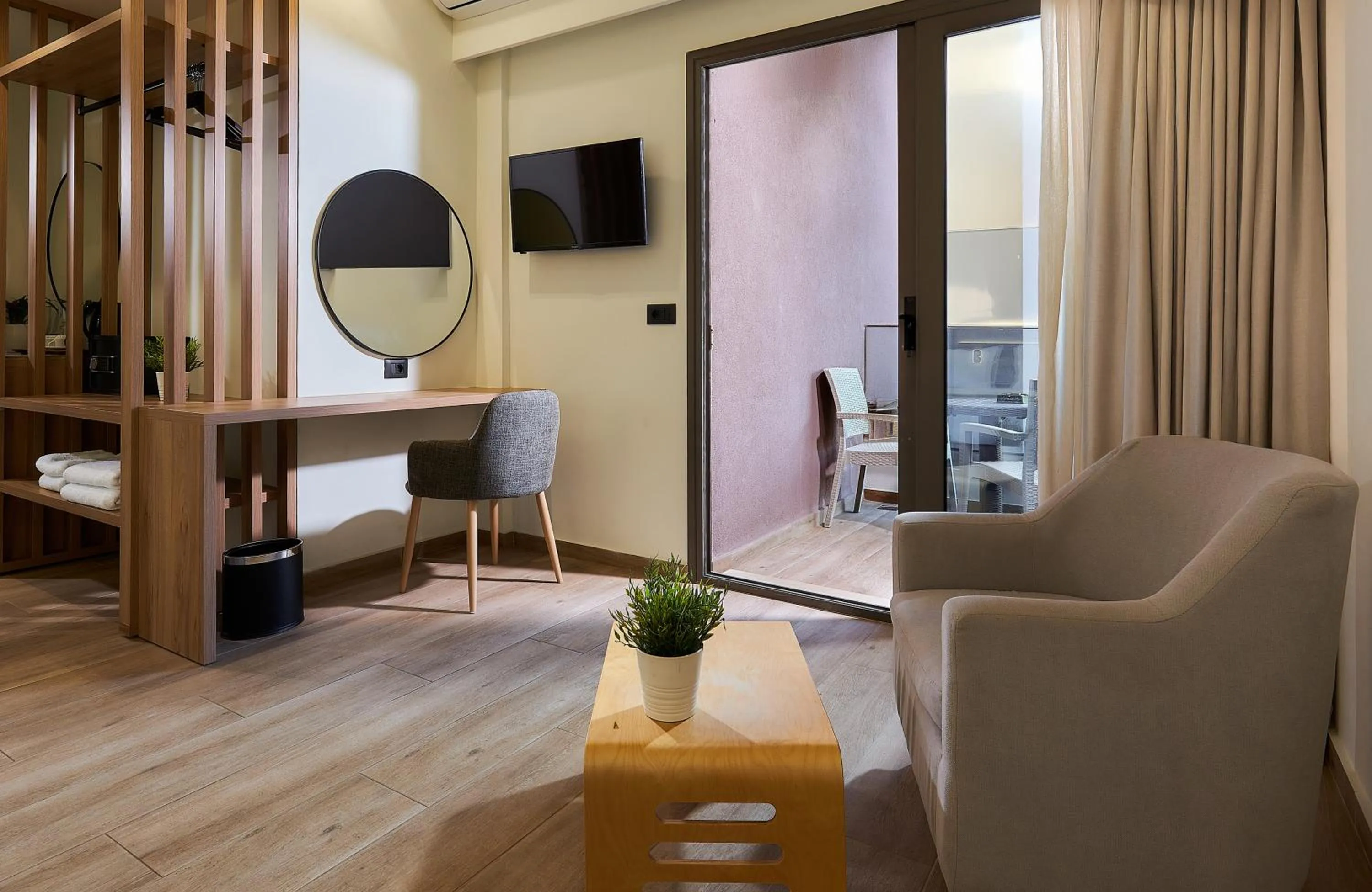 TV and multimedia in Dionisos Hotel