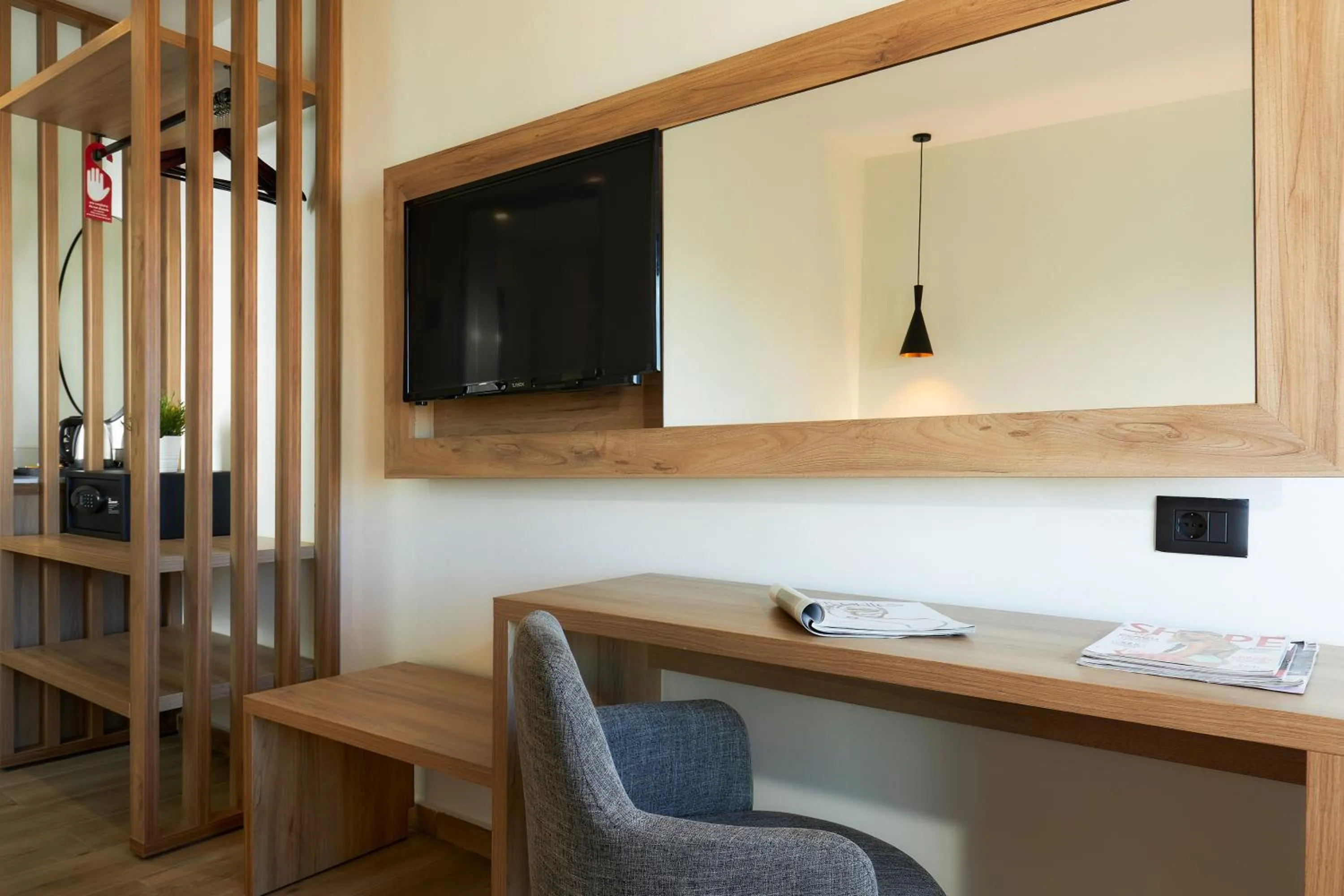 TV and multimedia in Dionisos Hotel