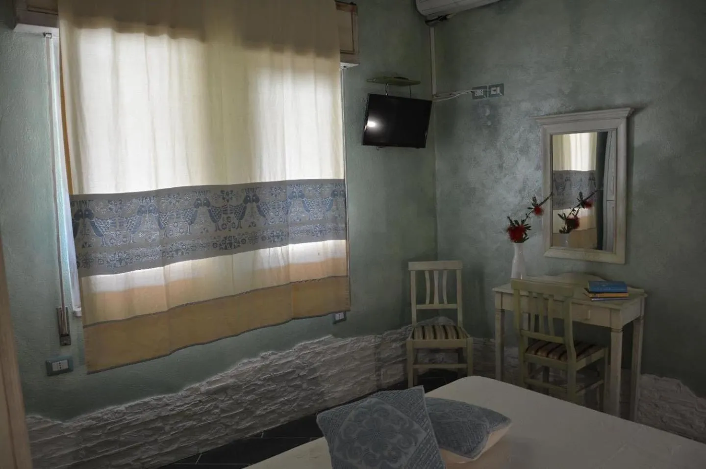 Photo of the whole room in Hotel Solanas