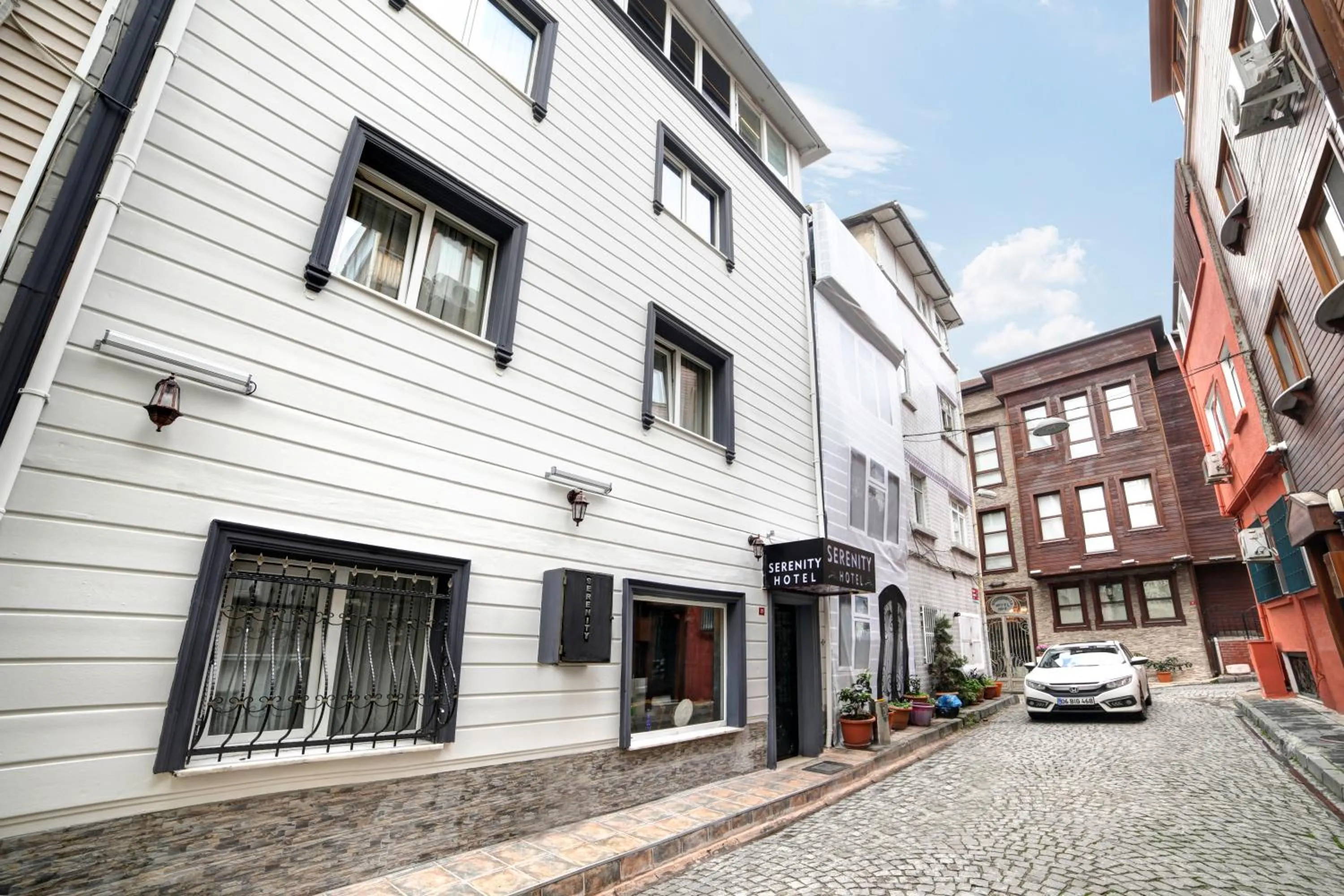 Property building in Serenity Boutique Hotel Istanbul