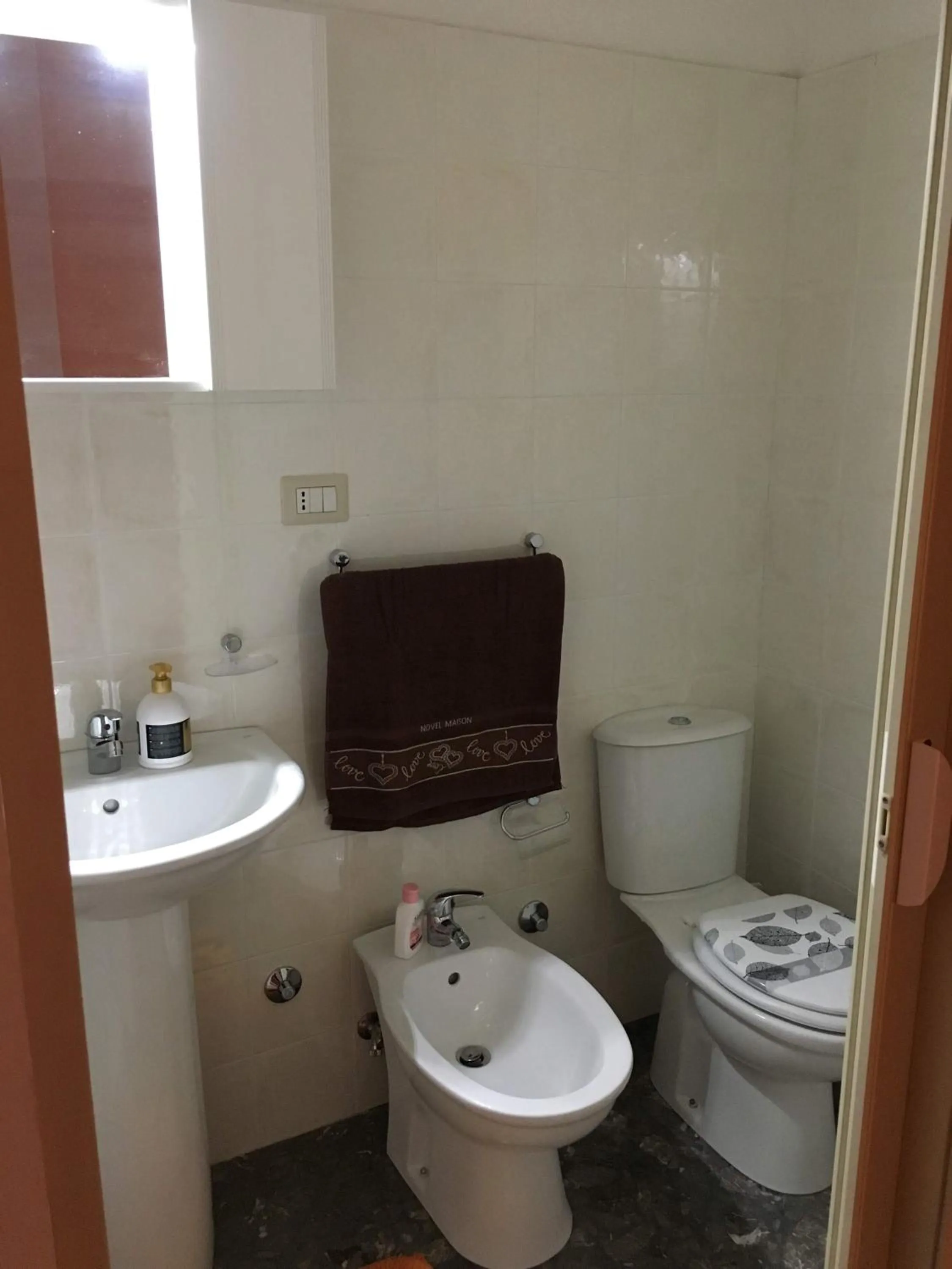 Bathroom in B&B MISTRAL di Lizzio Salvatore