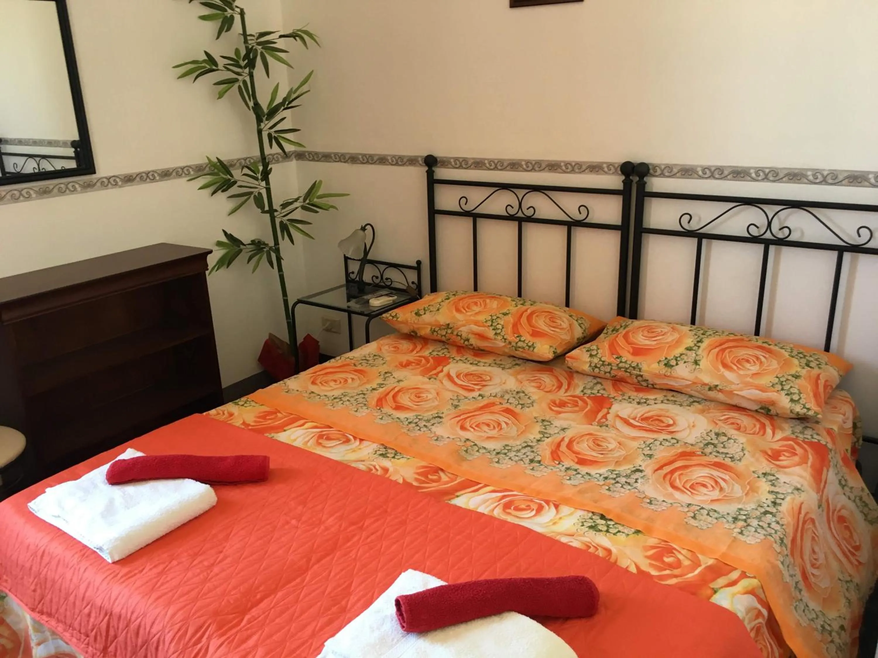 Bed in B&B MISTRAL di Lizzio Salvatore