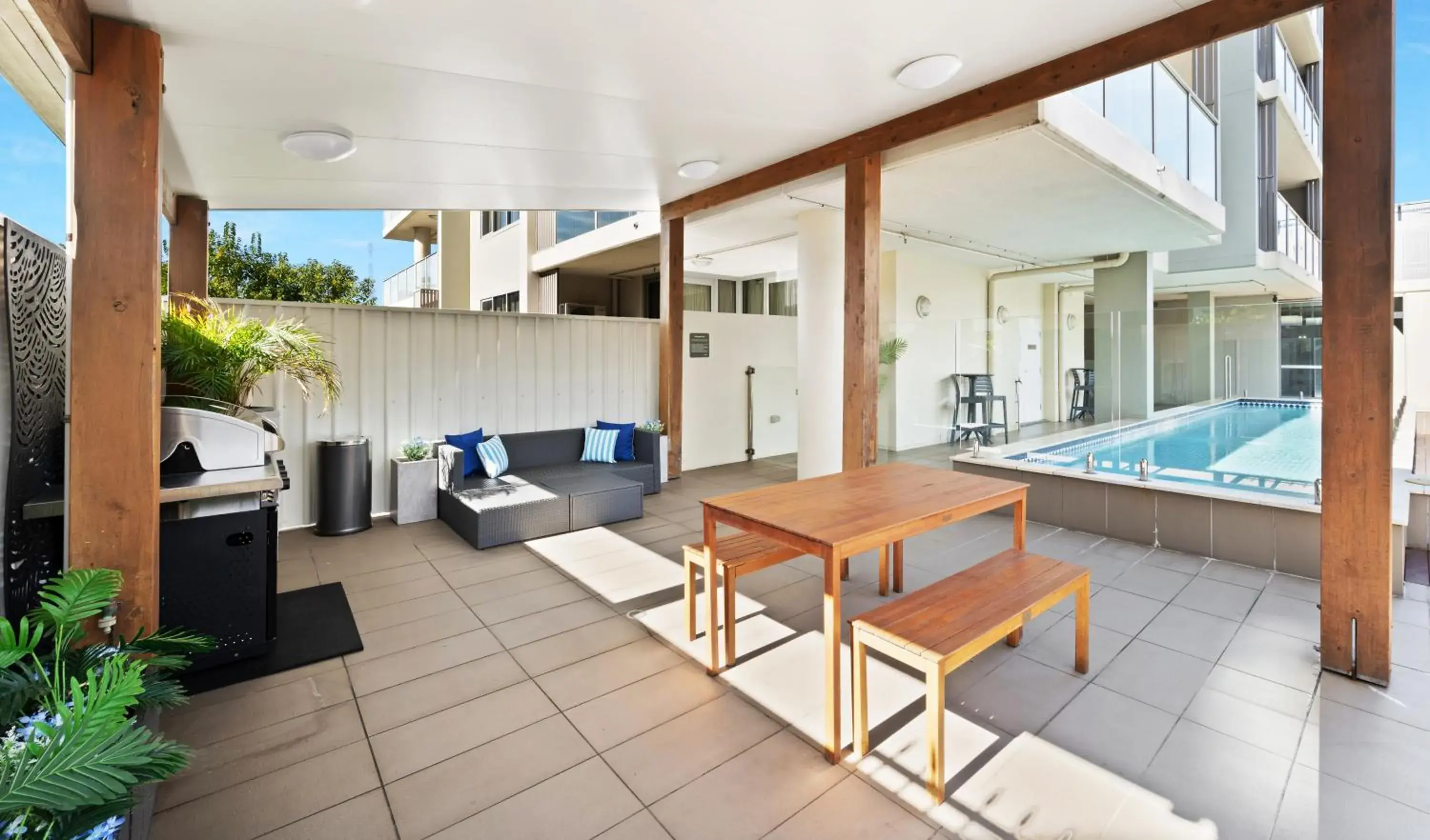 Property building in Quest South Brisbane Property building in Quest South Brisbane