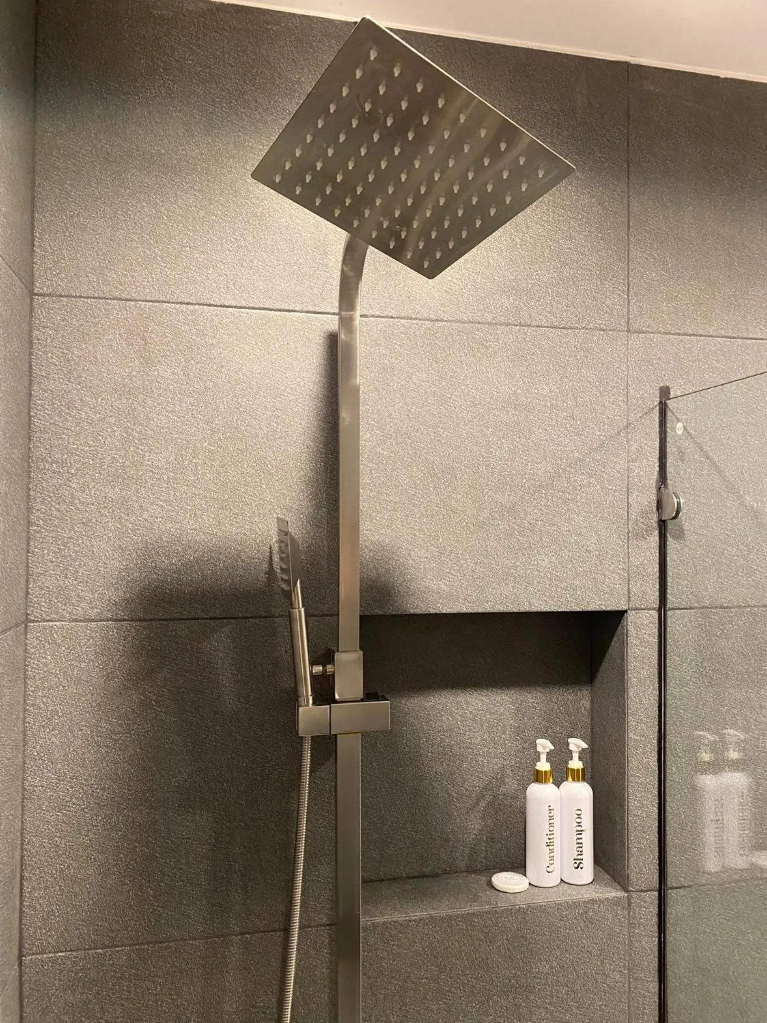 Acacia Garden Inn and Suites