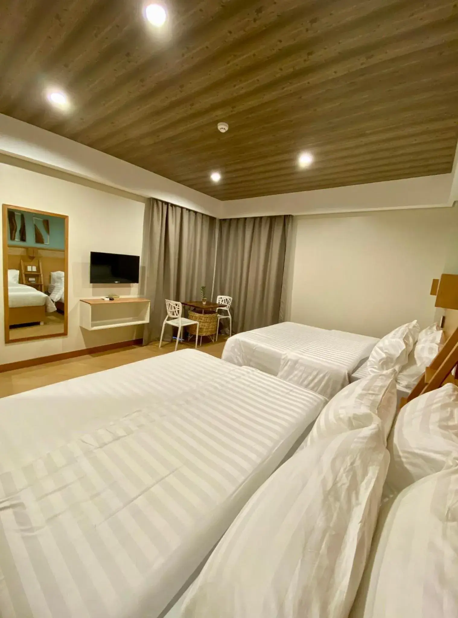 Bed in Acacia Garden Inn and Suites Bed in Acacia Garden Inn and Suites