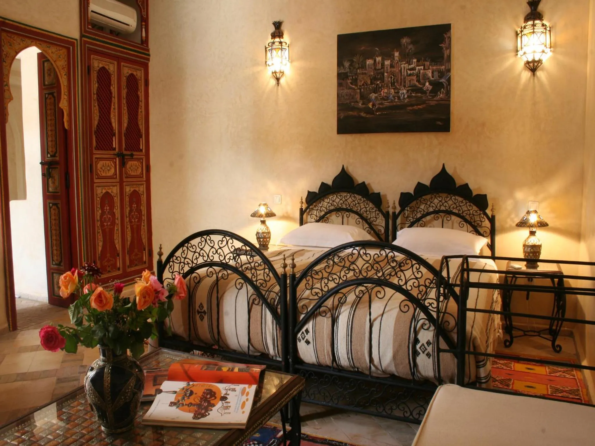 Photo of the whole room, Bed in Riad Sofia