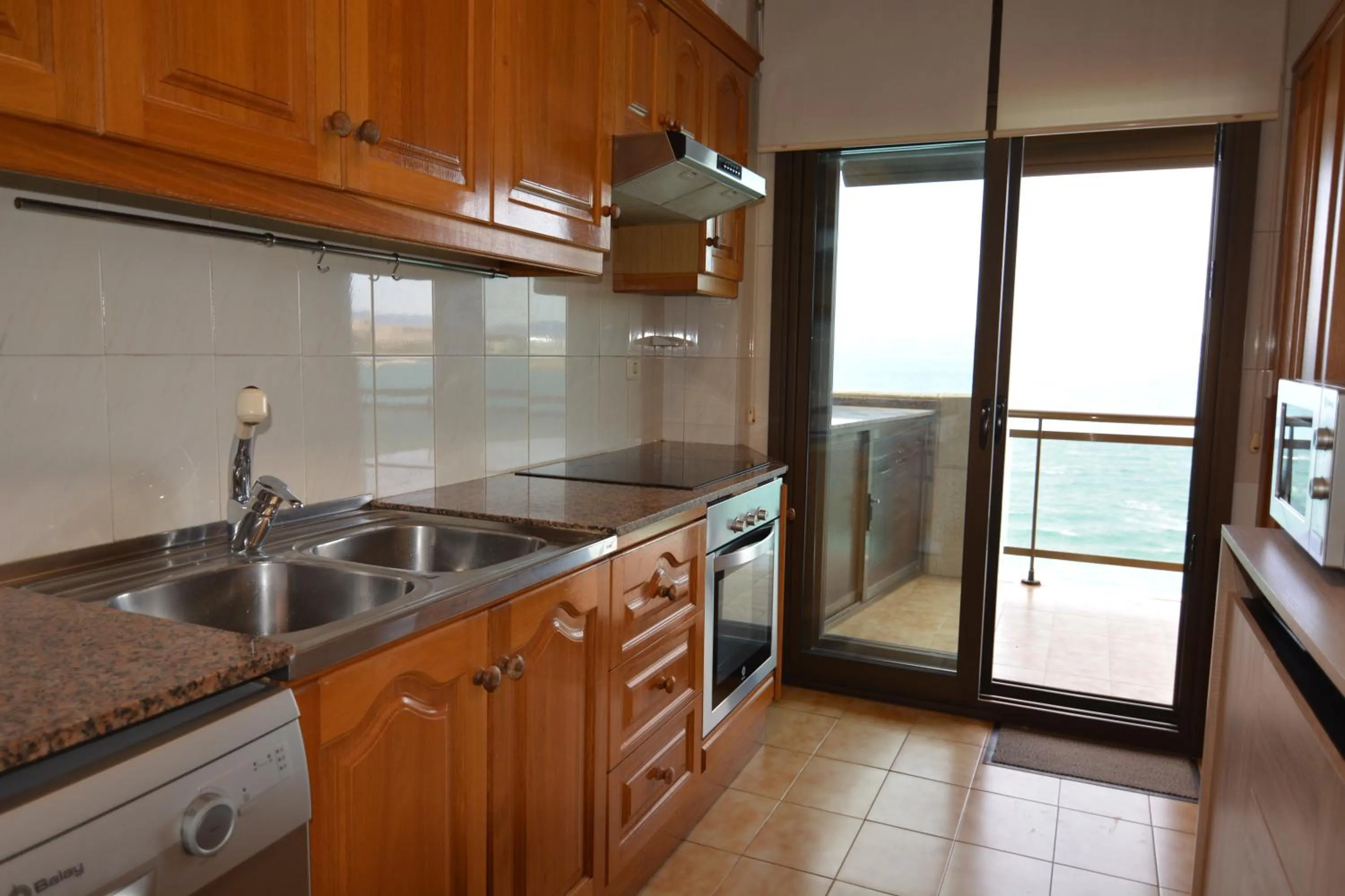 Kitchen or kitchenette in Saval Cala Font