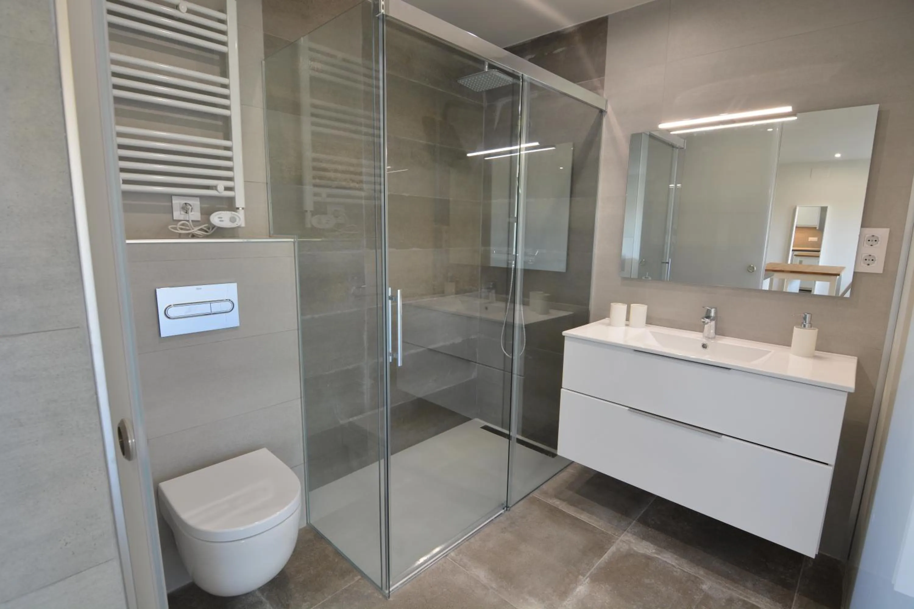 Bathroom in Saval Cala Font
