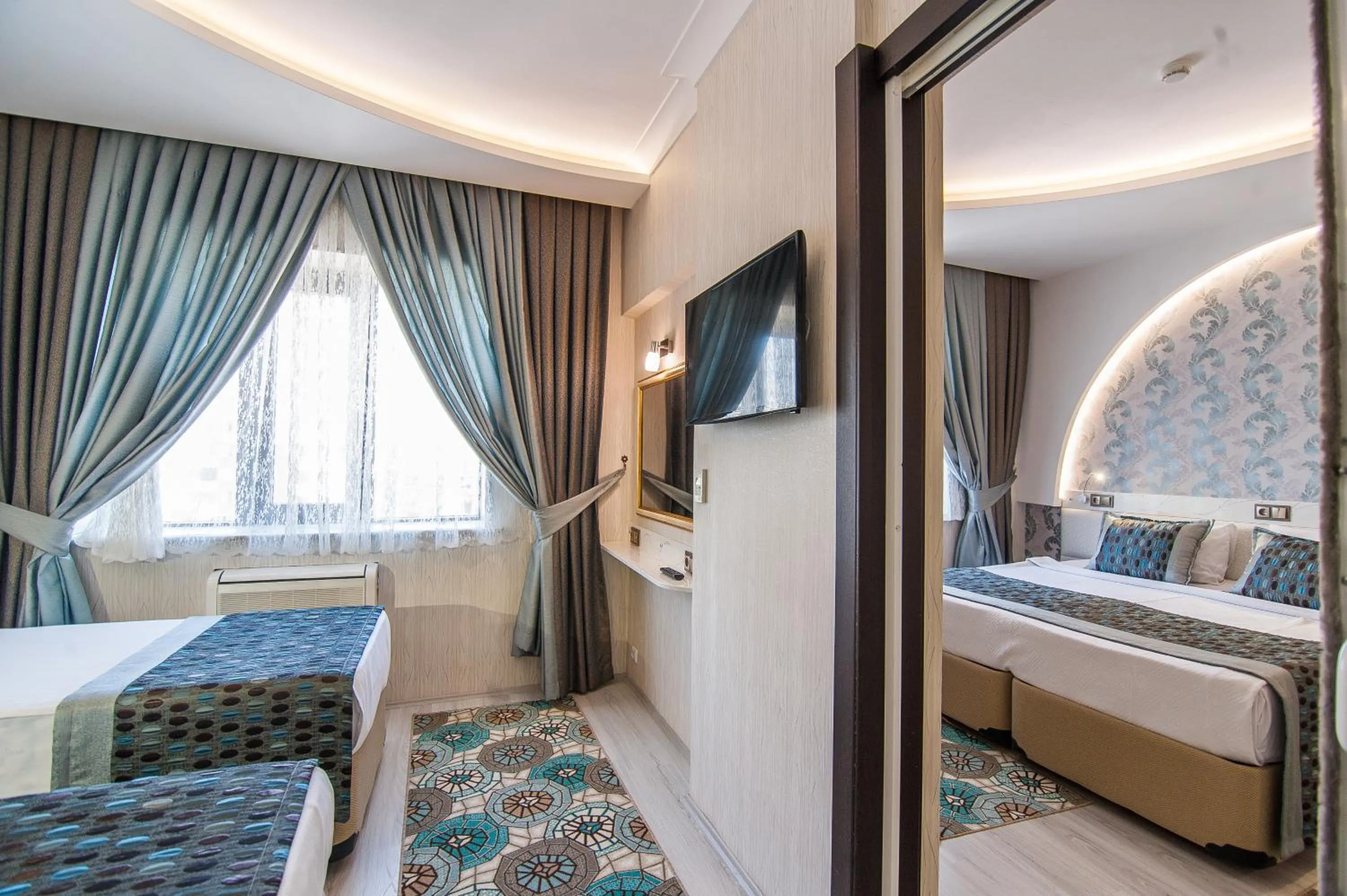 Photo of the whole room, Bed in Dündar Hotel
