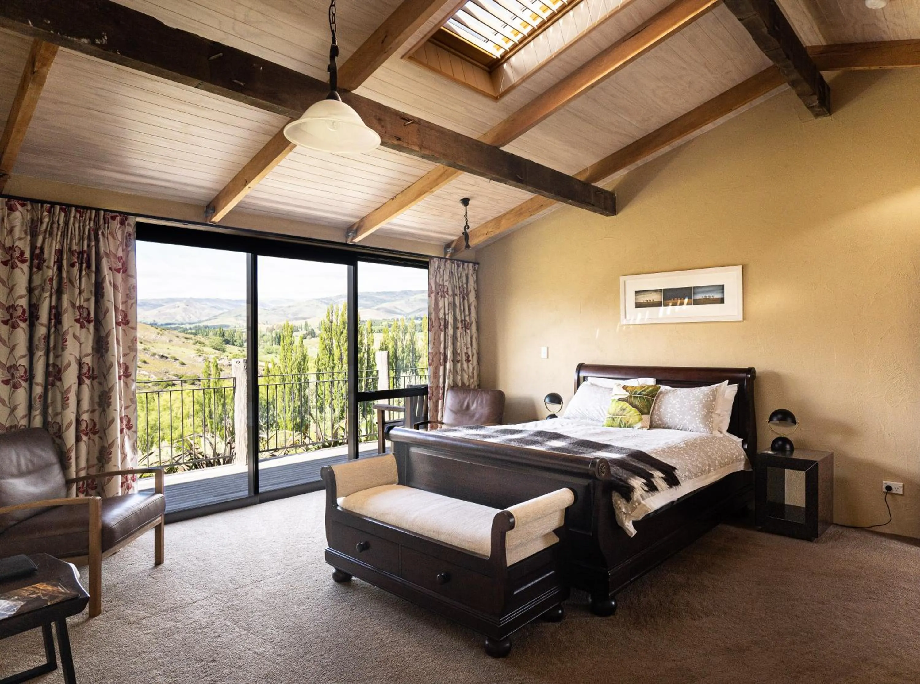 Bed in Bannockburn House