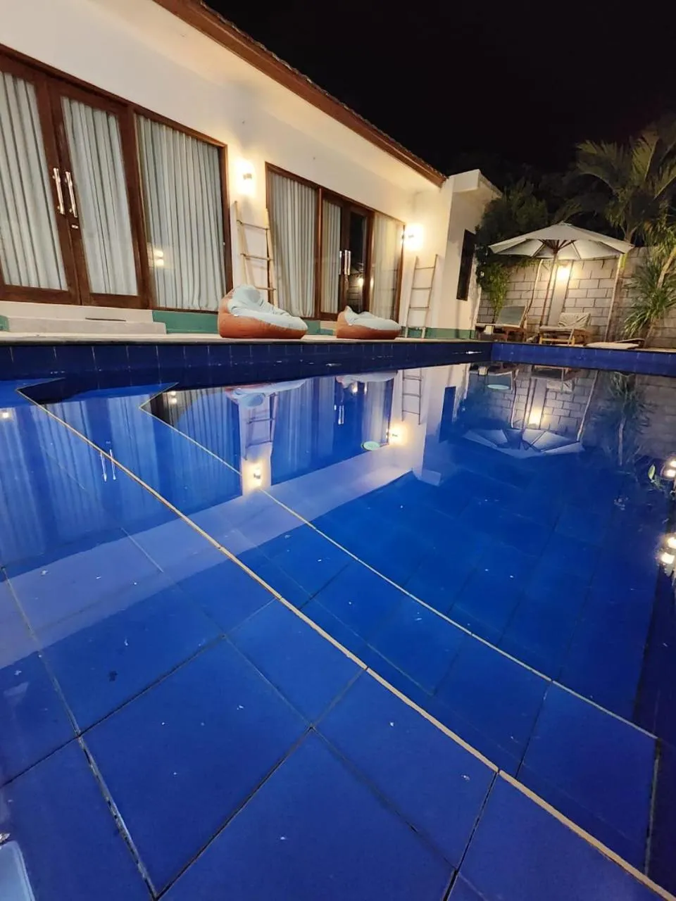 Villa Pine Tree