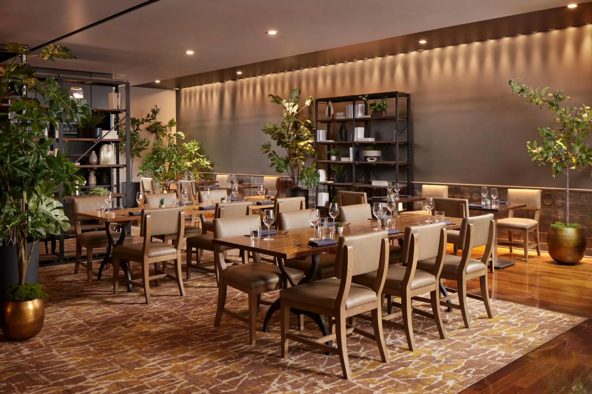 Lounge or bar in Loews Atlanta Hotel