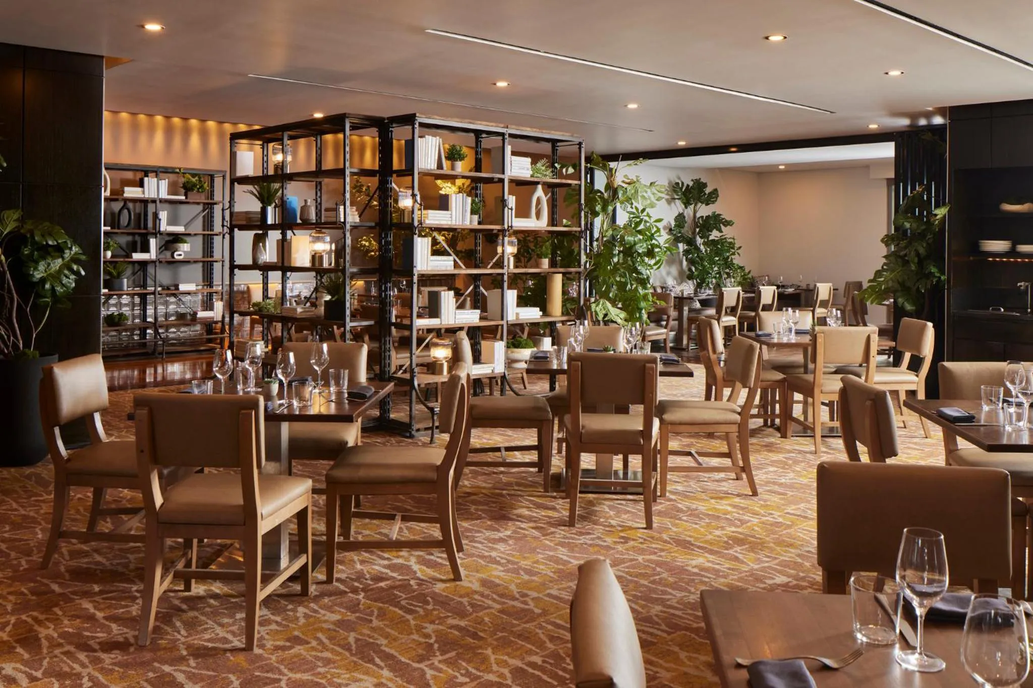 Lounge or bar in Loews Atlanta Hotel