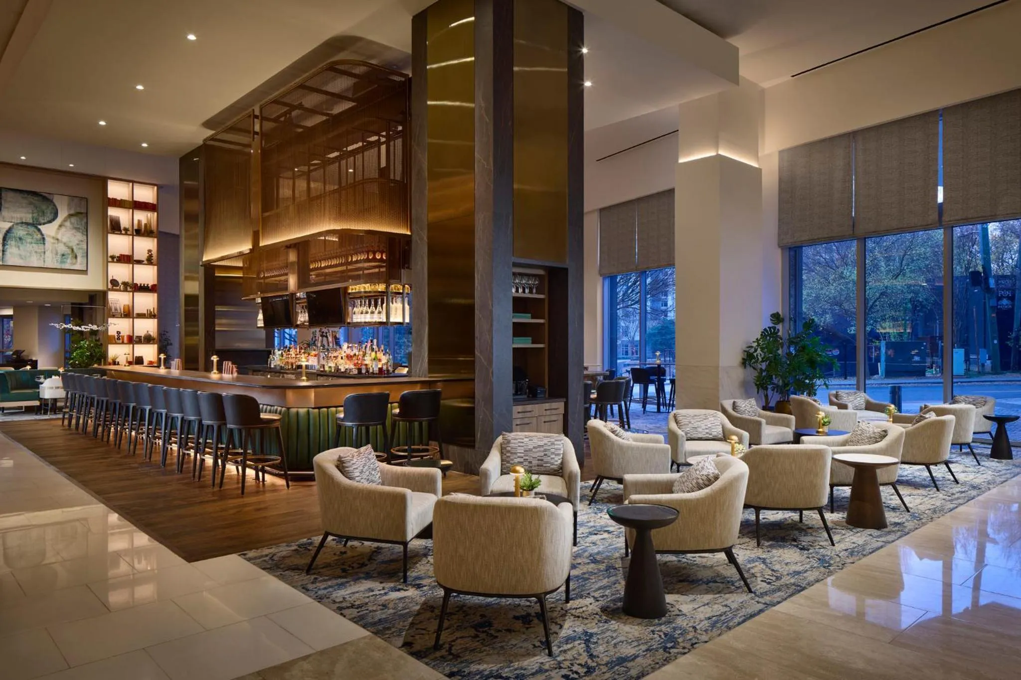 Lounge or bar in Loews Atlanta Hotel