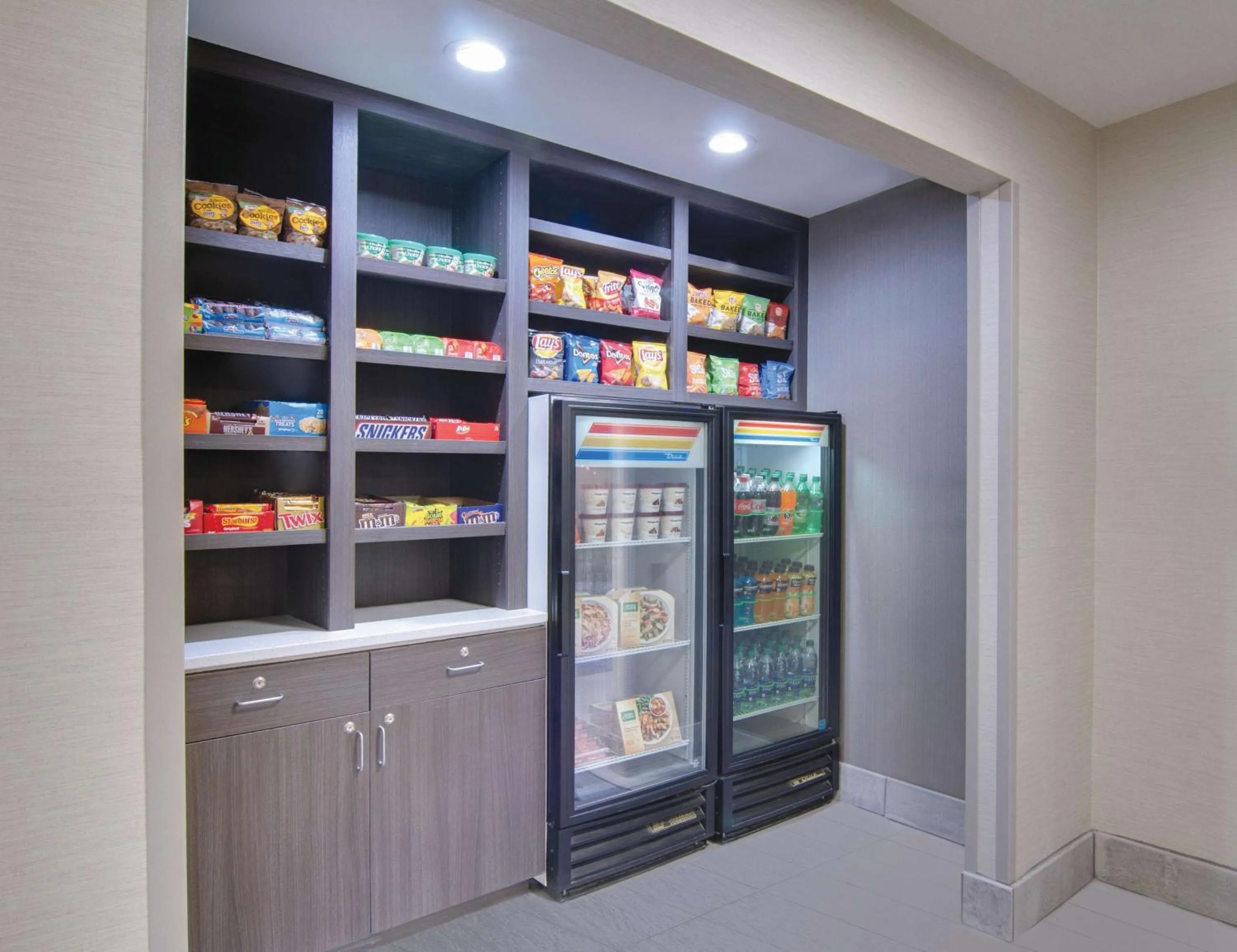 On site in La Quinta by Wyndham Cleveland Airport West