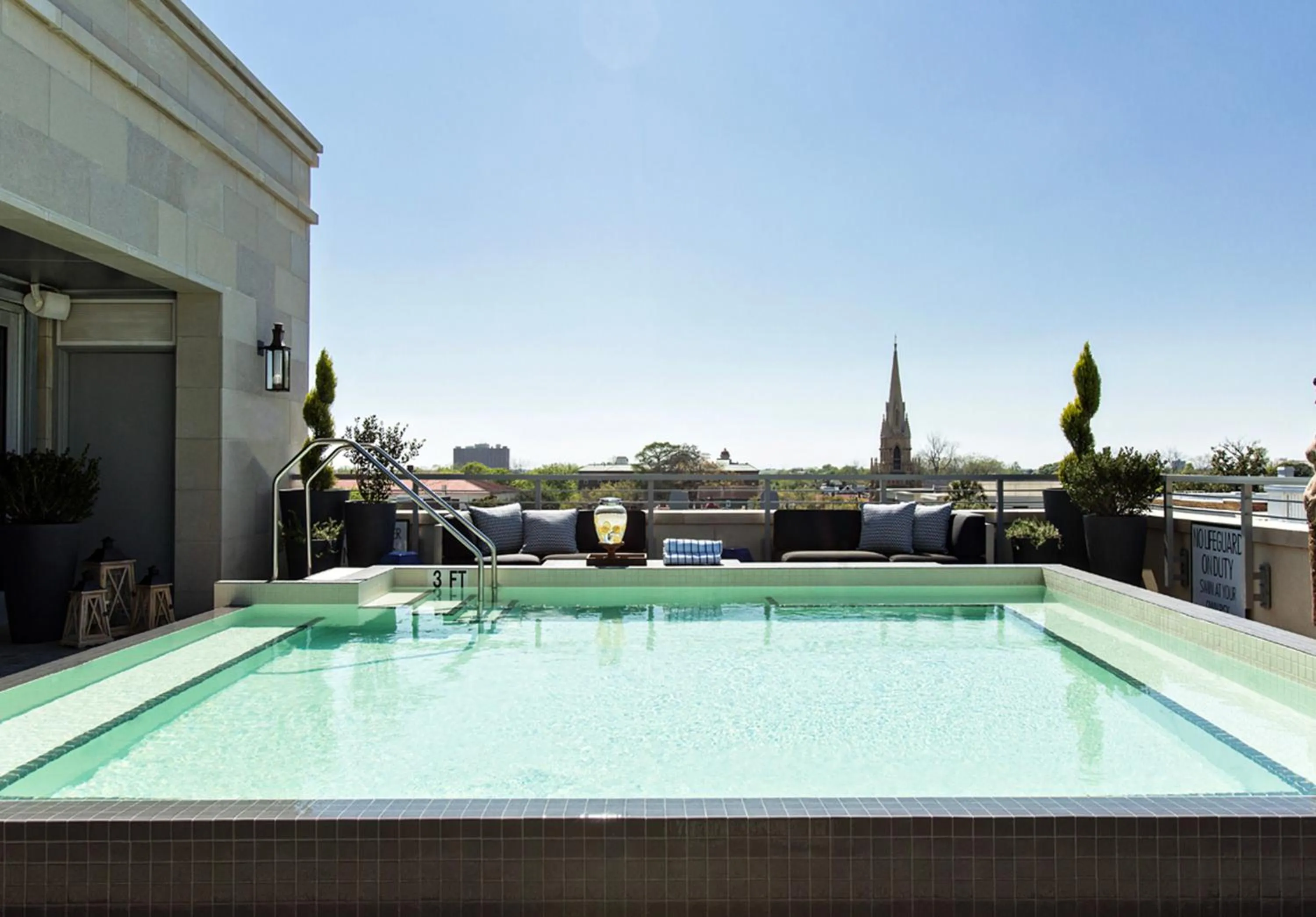 Swimming pool in The Restoration Hotel