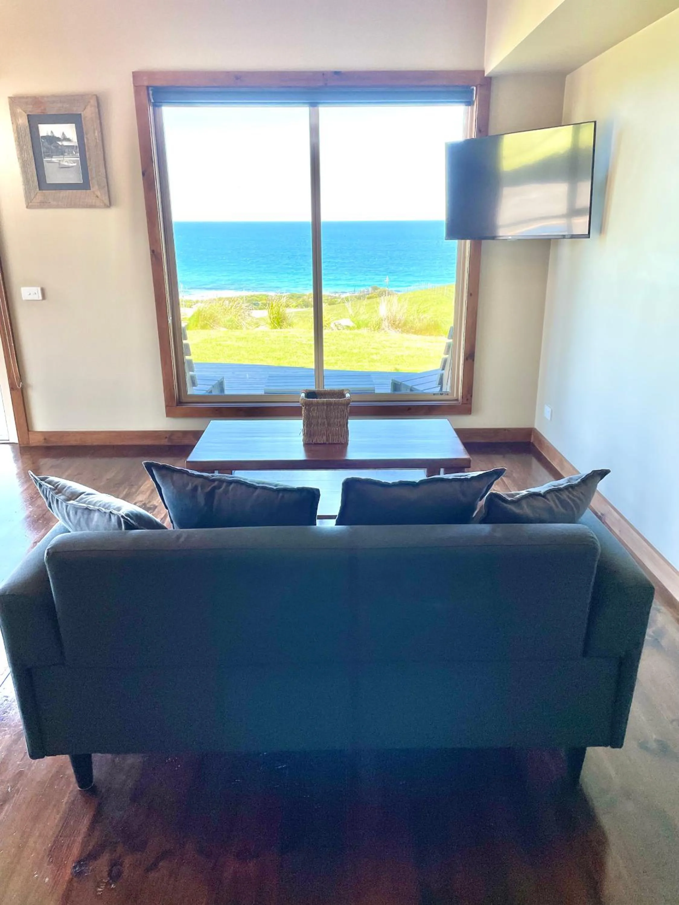 Castaways Apollo Bay