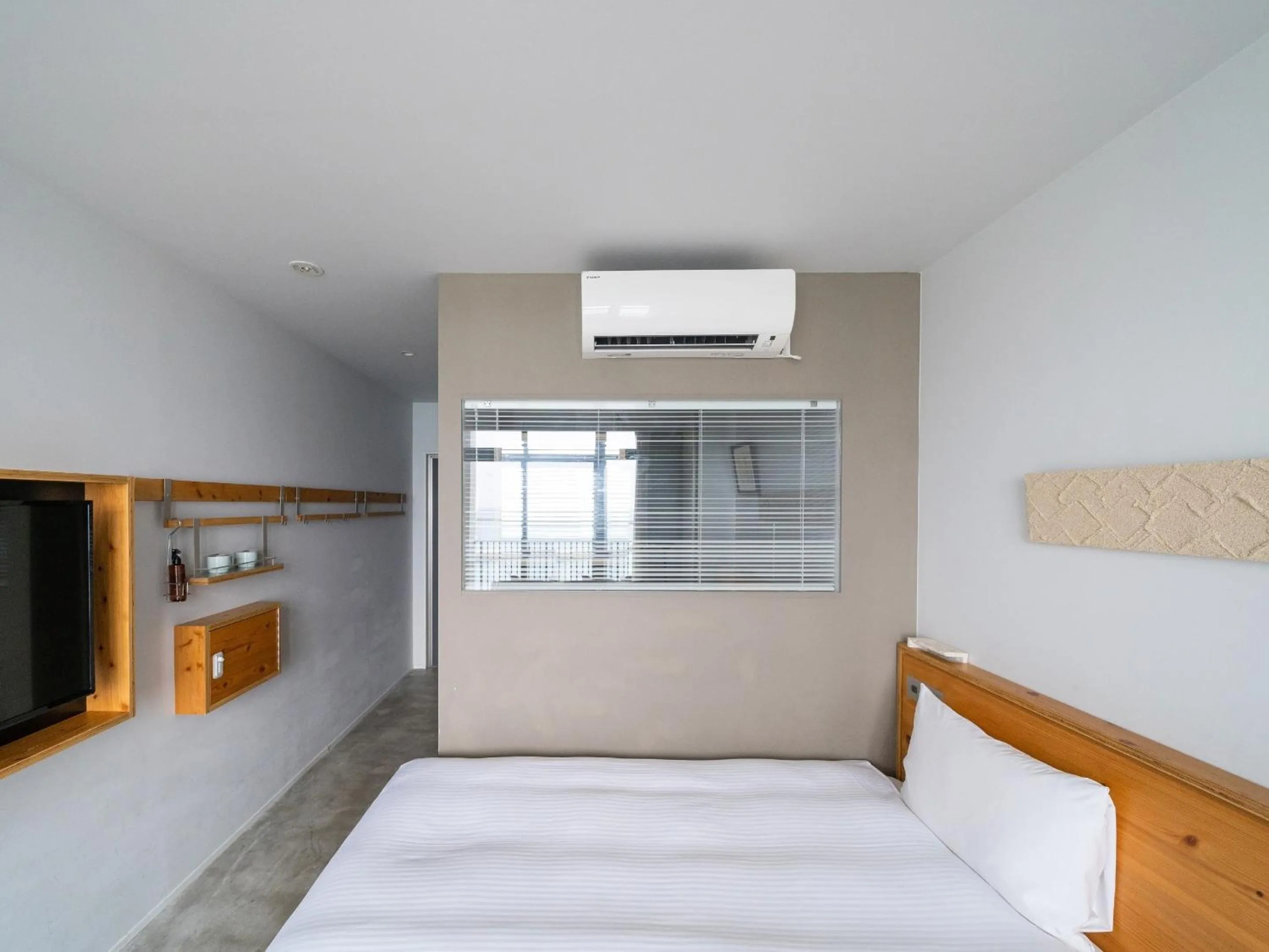 Photo of the whole room, Bed in Hotel Locus