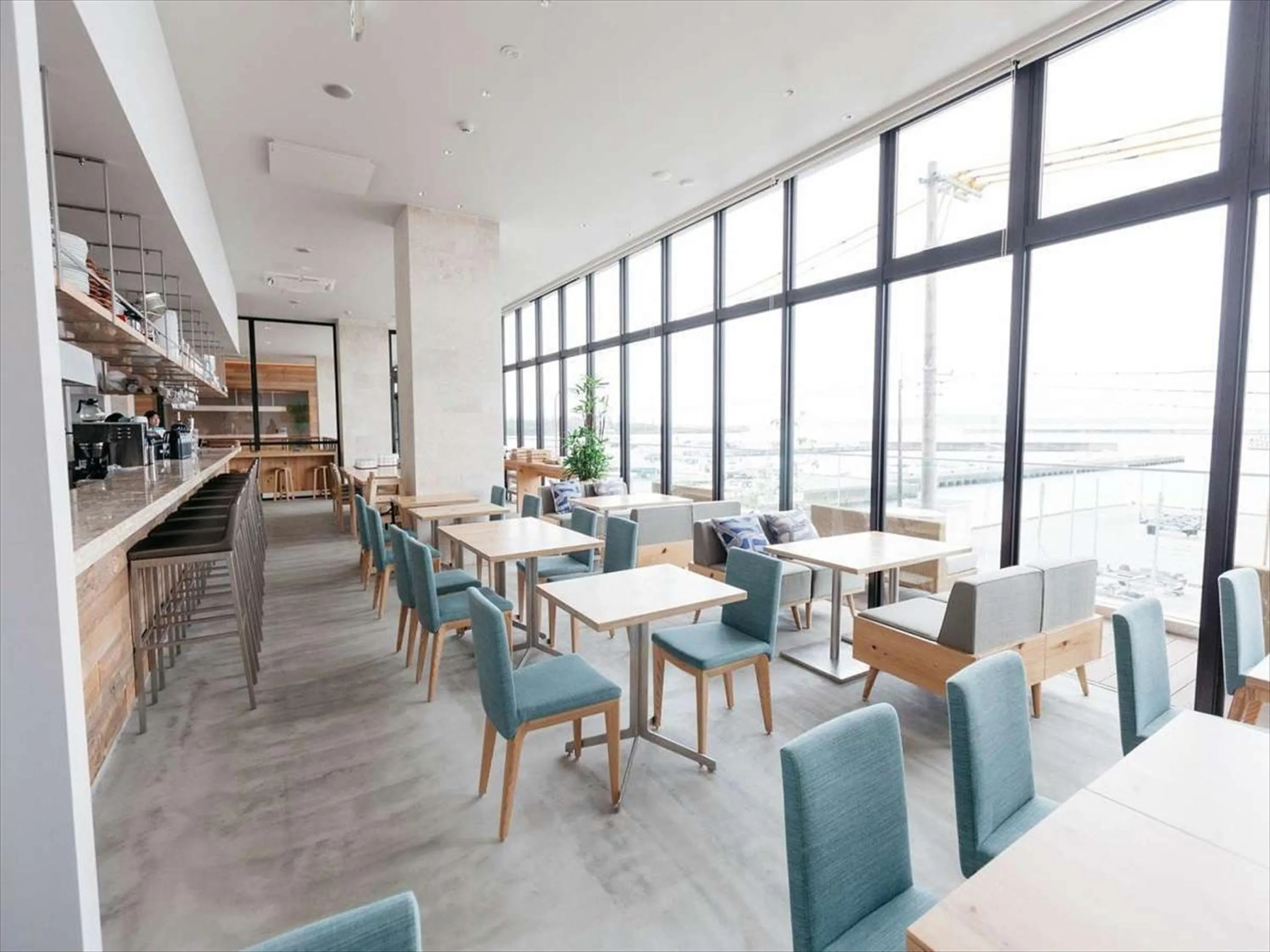 Restaurant/places to eat in Hotel Locus