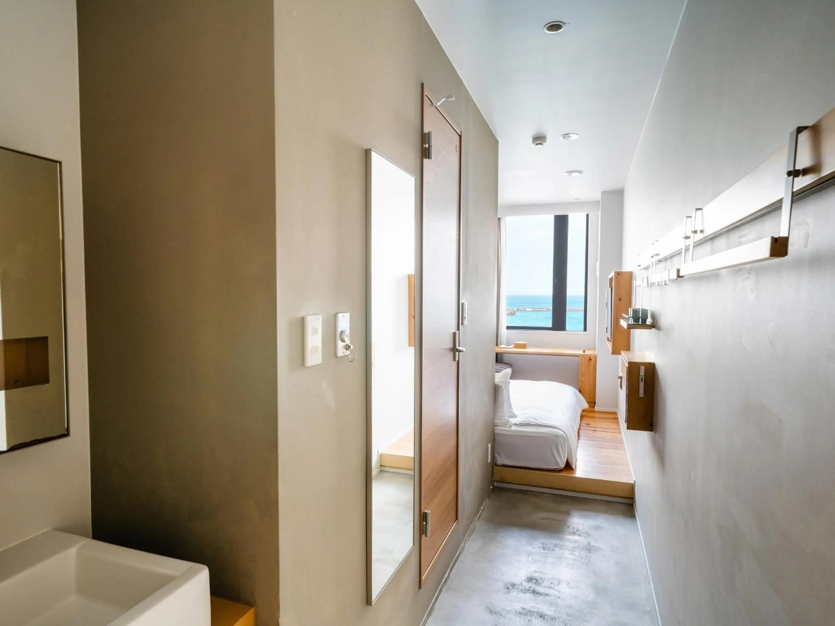 Photo of the whole room, Bed in Hotel Locus