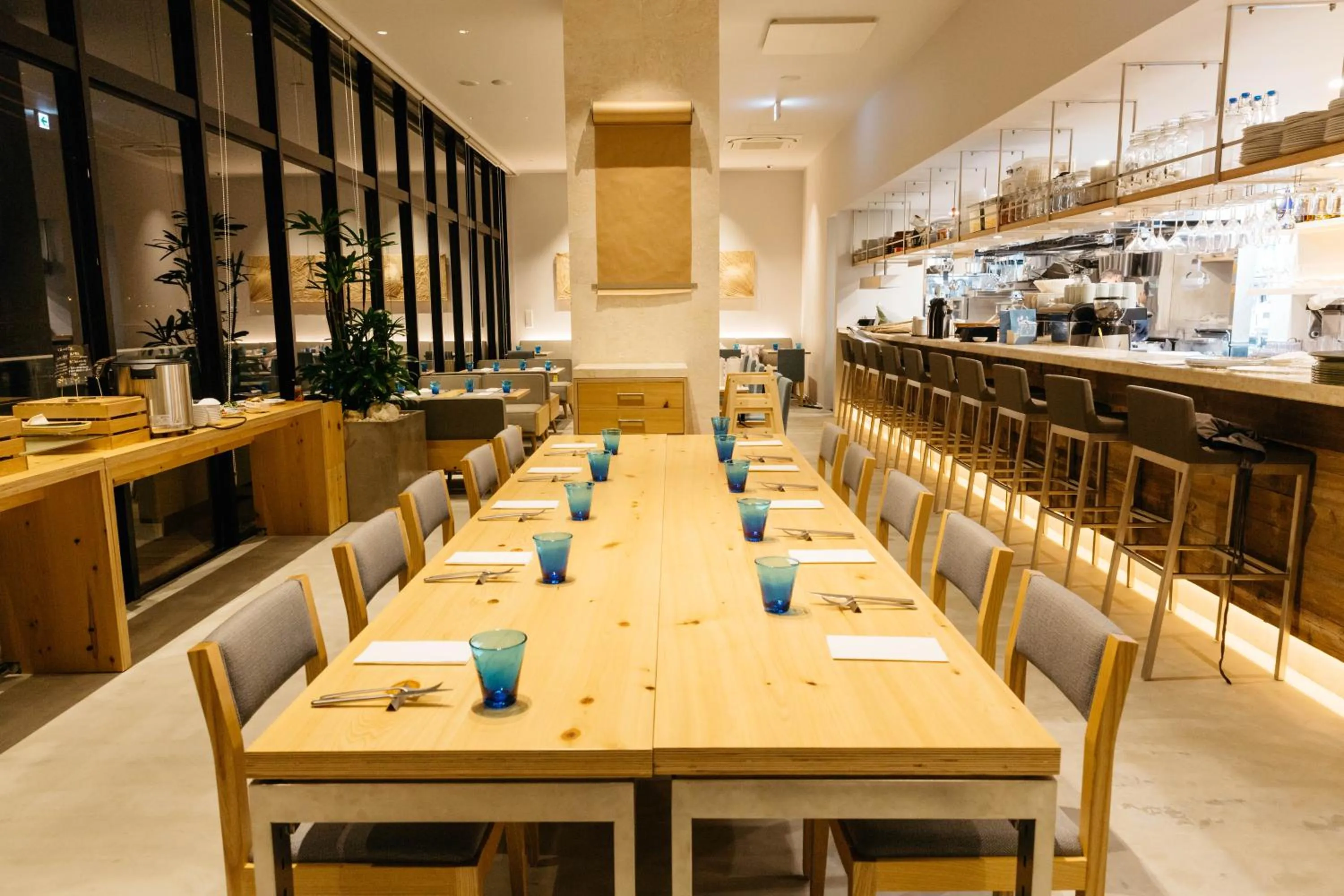 Restaurant/places to eat in Hotel Locus