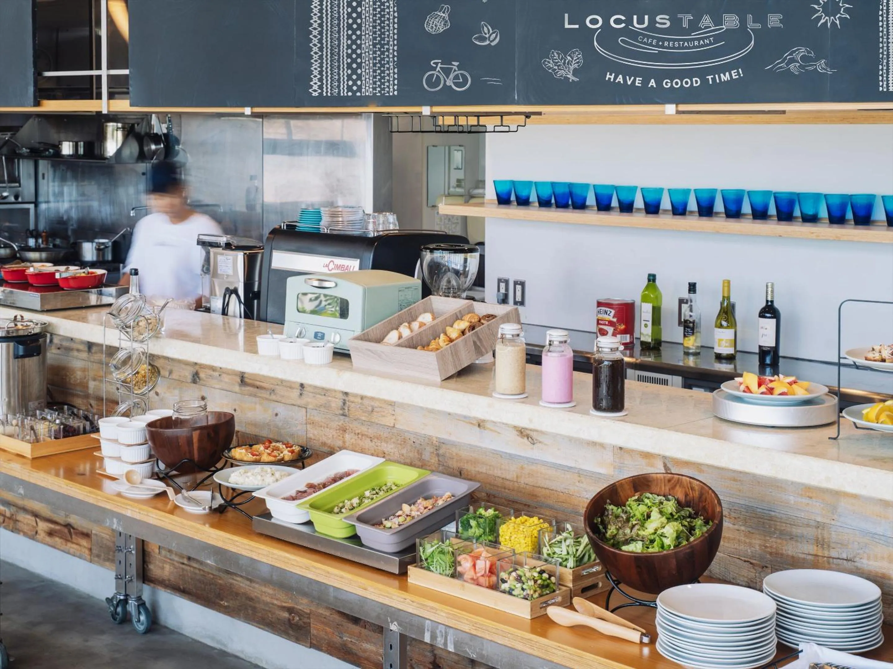 Buffet breakfast in Hotel Locus