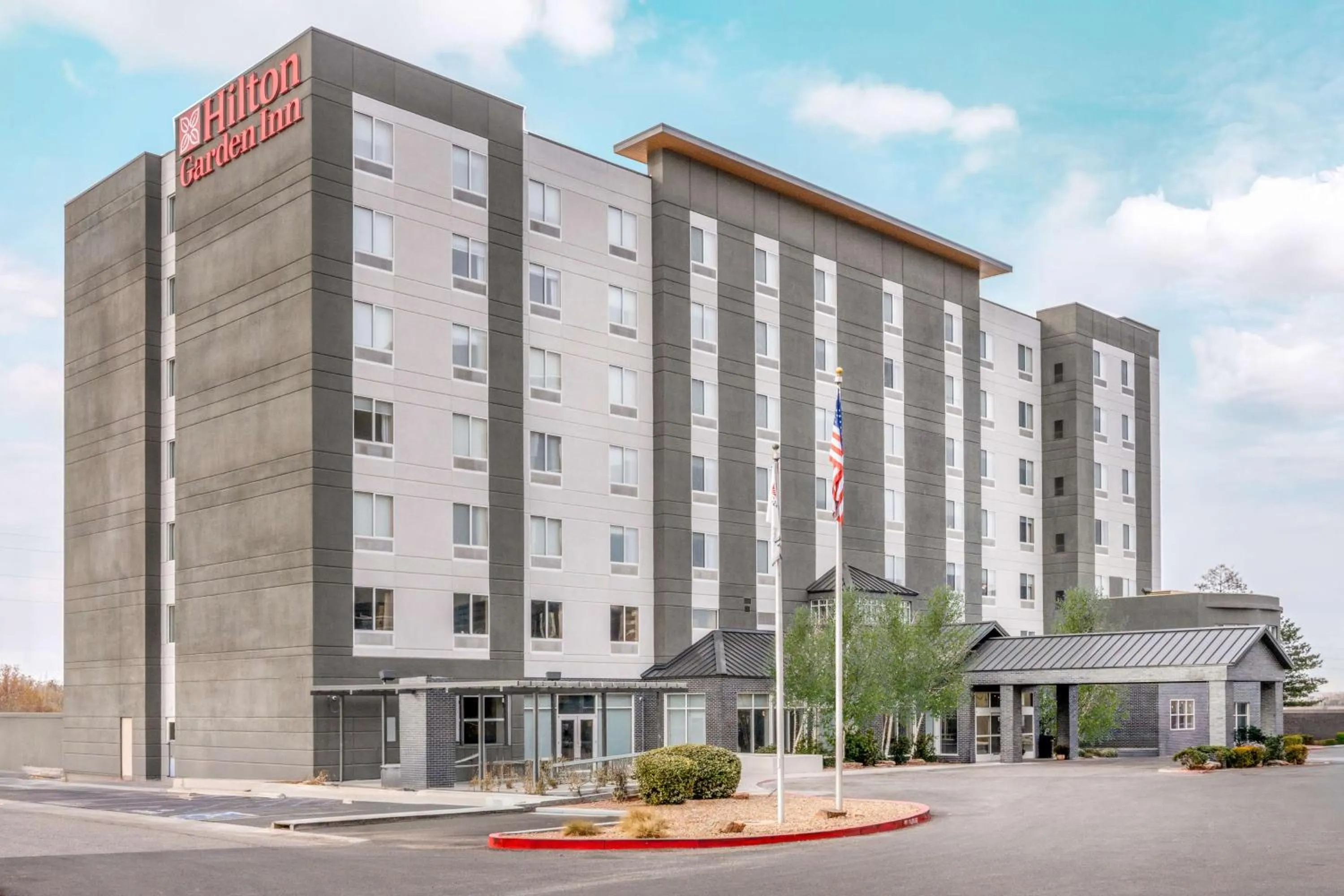 Property building in Hilton Garden Inn Albuquerque Uptown