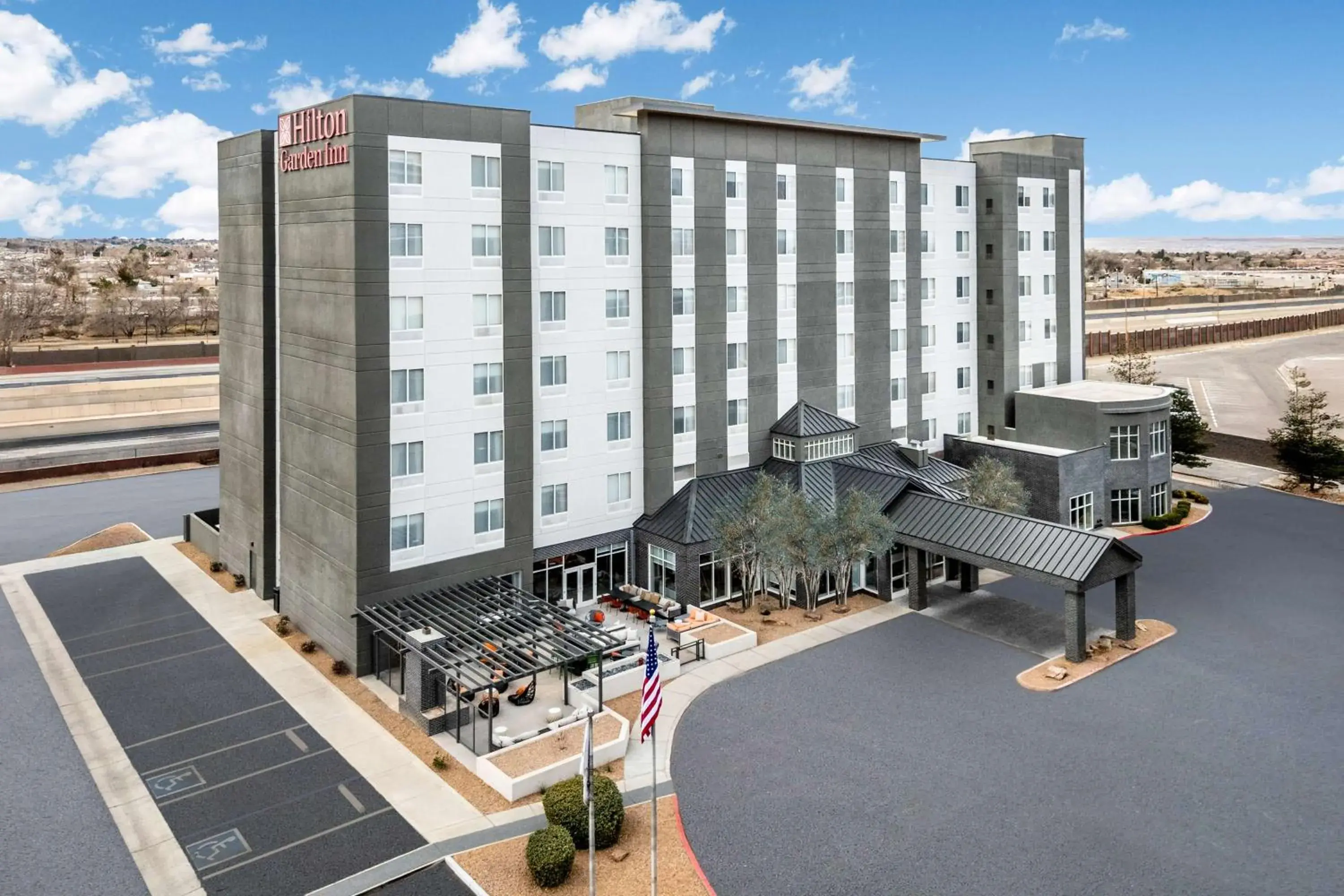 Property building in Hilton Garden Inn Albuquerque Uptown Property building in Hilton Garden Inn Albuquerque Uptown