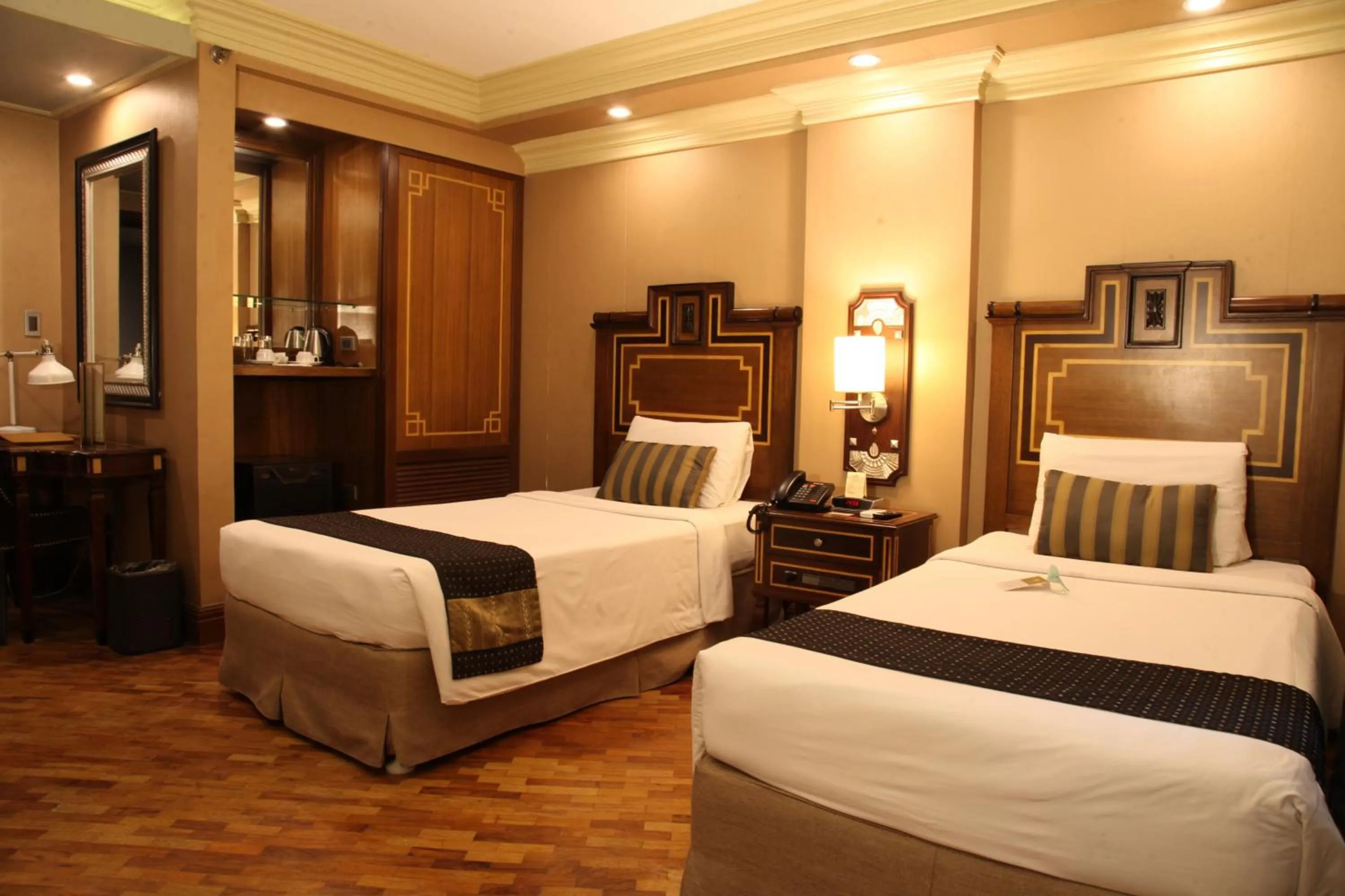 Bedroom, Bed in Herald Suites Polaris